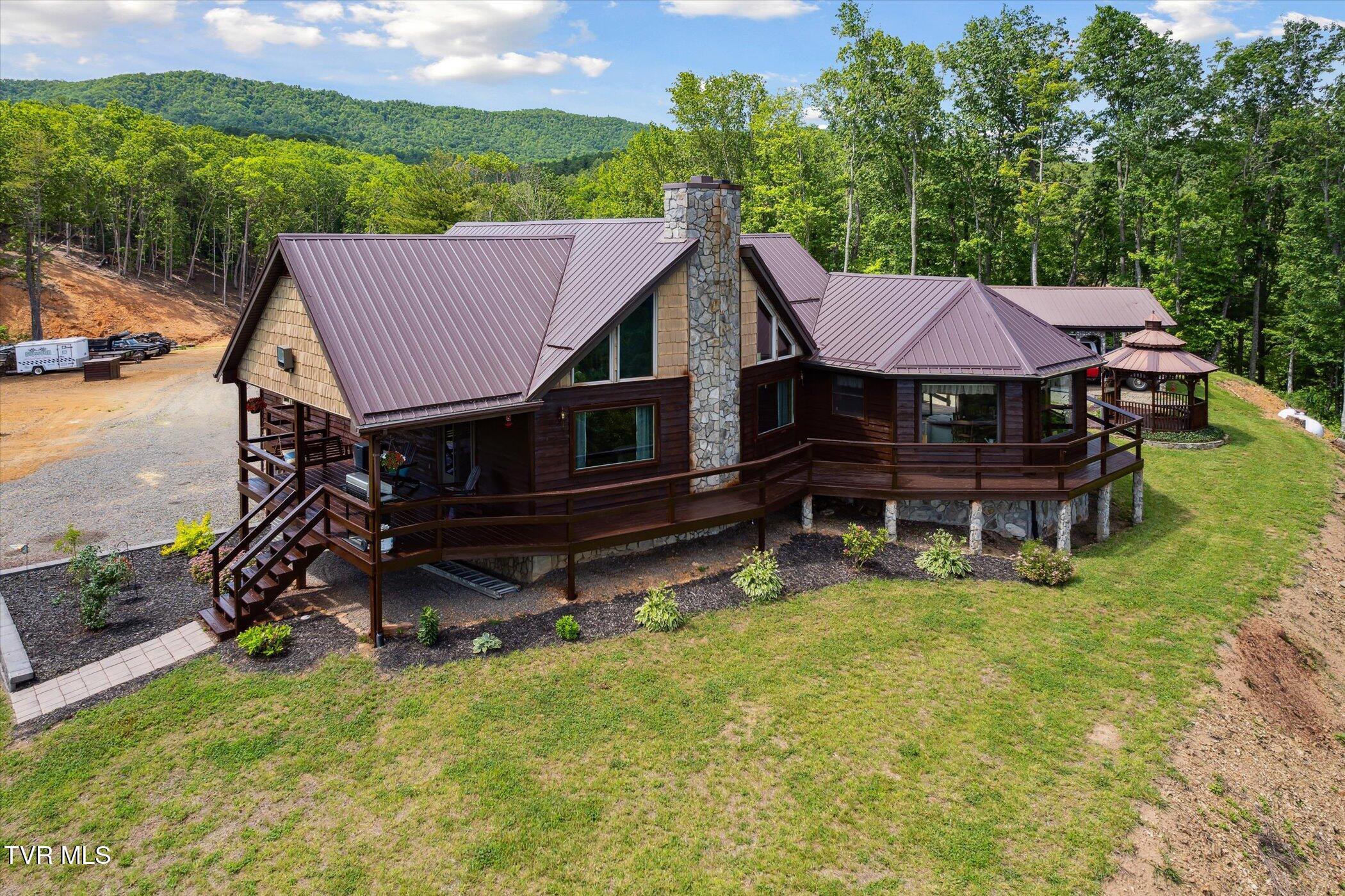 620 Swift Hollow Lane, Mountain City, Tennessee image 8