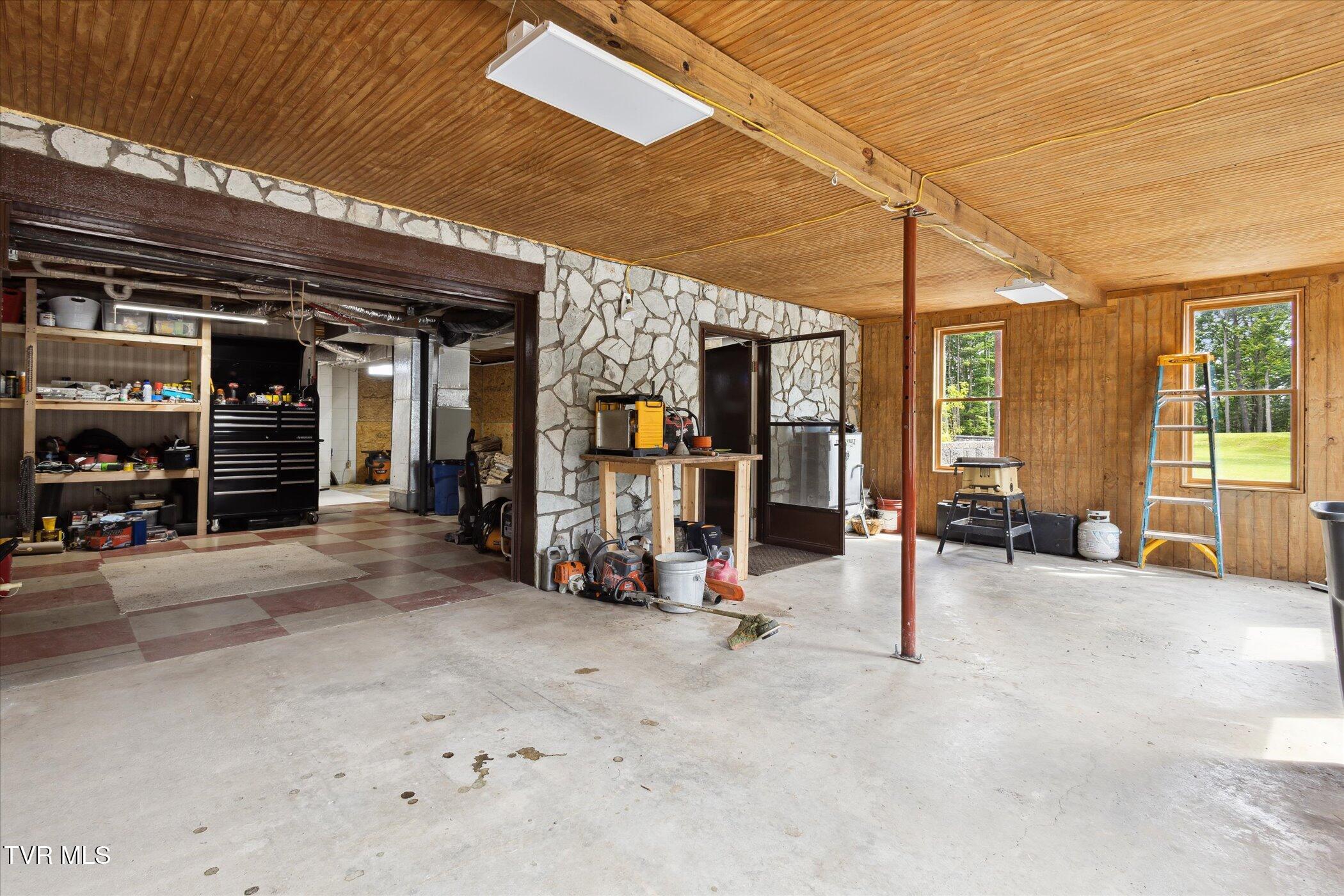 620 Swift Hollow Lane, Mountain City, Tennessee image 49