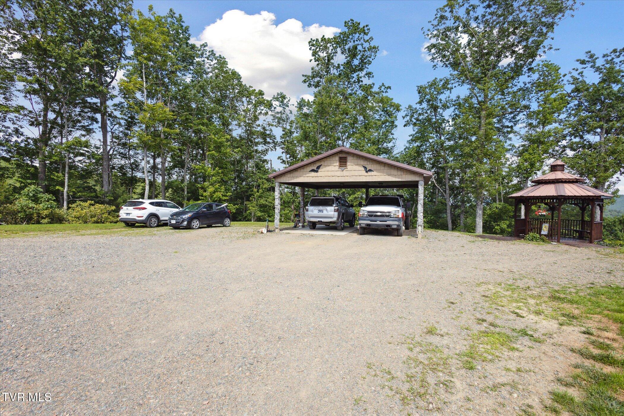 620 Swift Hollow Lane, Mountain City, Tennessee image 15