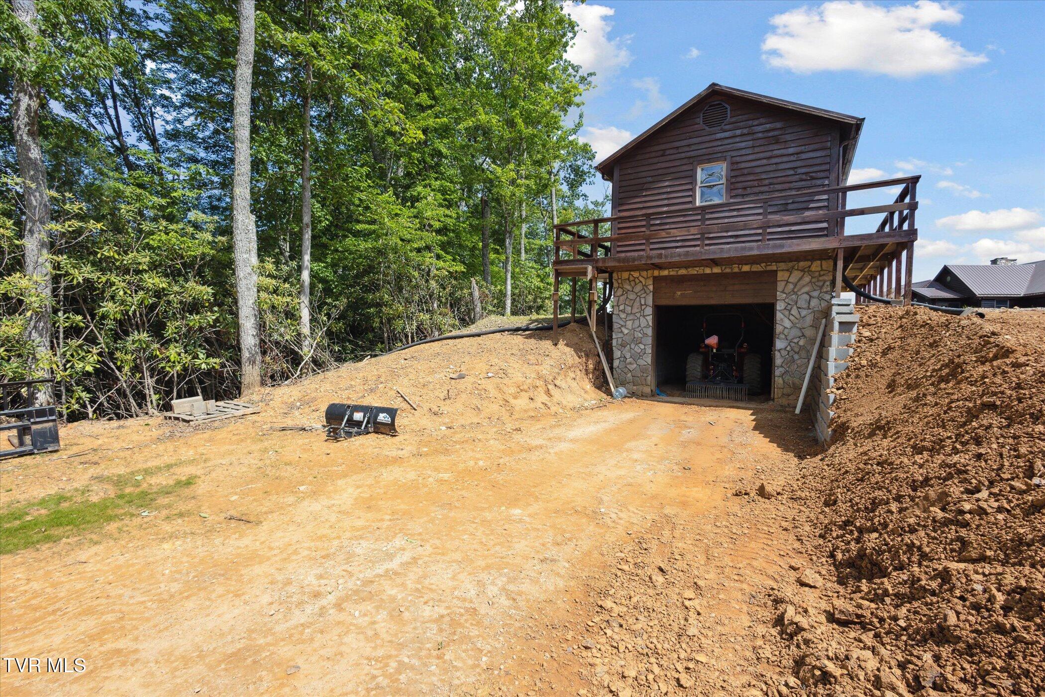 620 Swift Hollow Lane, Mountain City, Tennessee image 16