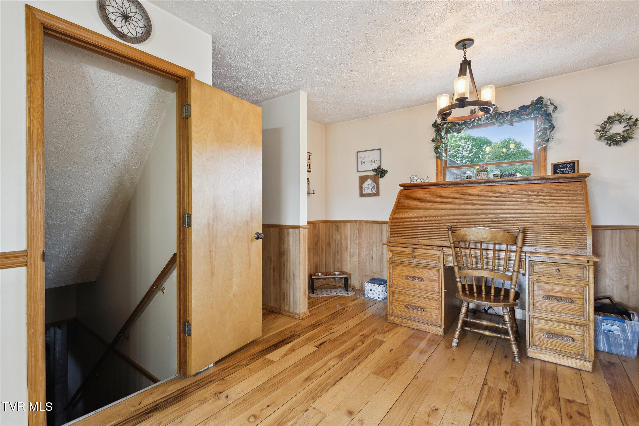 620 Swift Hollow Lane, Mountain City, Tennessee image 21