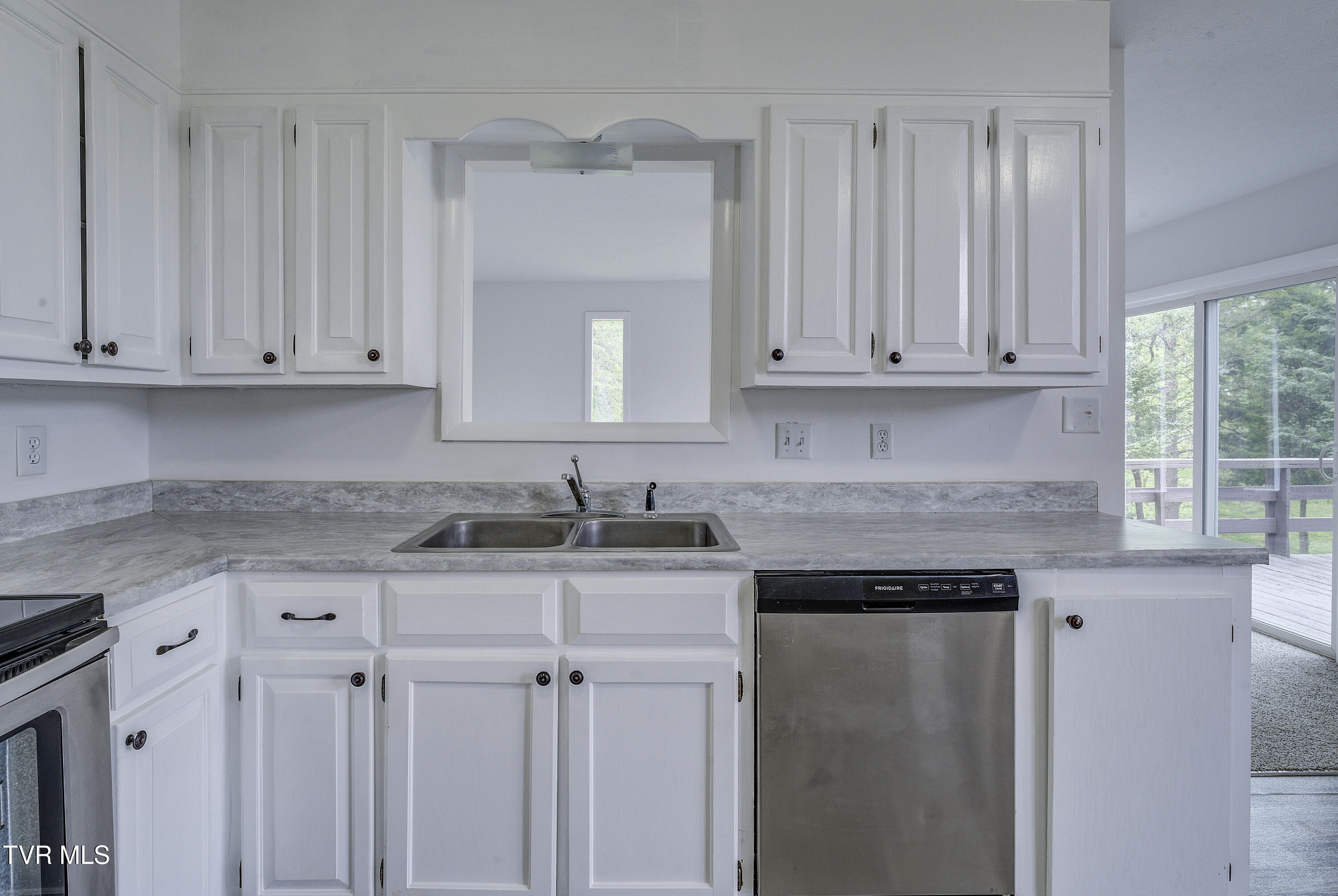 505 Duel Lane, Jonesborough, Tennessee image 12