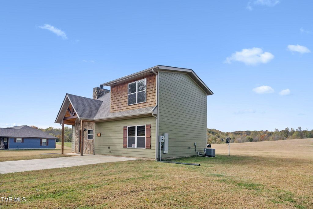 Photo of 3871 Holders Grove Road, Cosby, TN 37722 (MLS # 9989736)