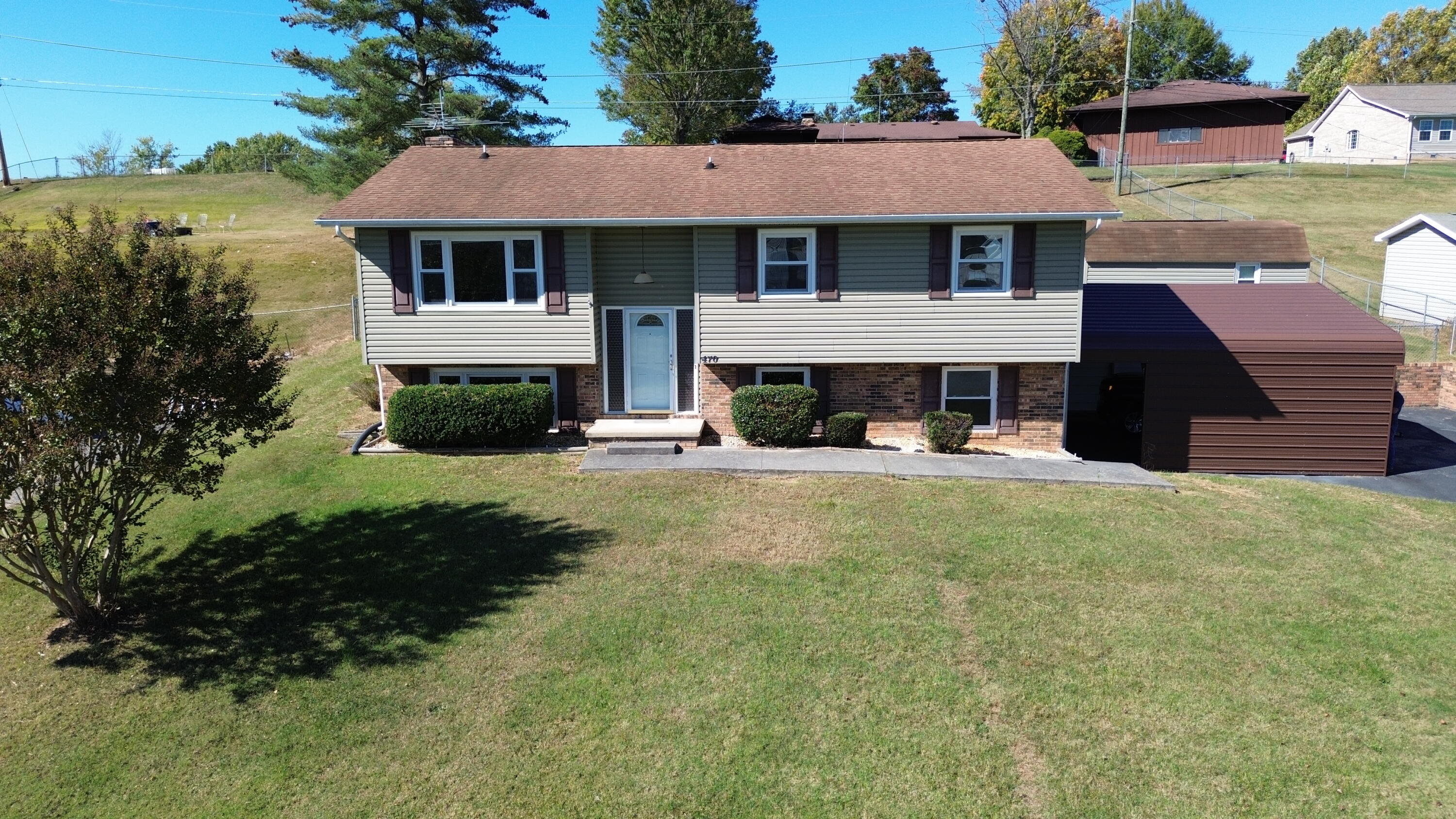 470 Old Hickory Circle, Mount Carmel, Tennessee image 44