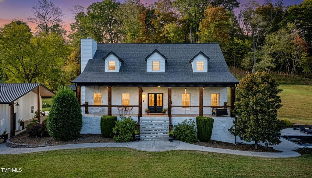 Photo of 367 Isley Drive, Blountville, TN 37617 (MLS # 9988635)