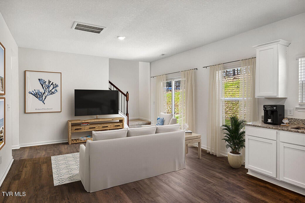 1080 Edison Road