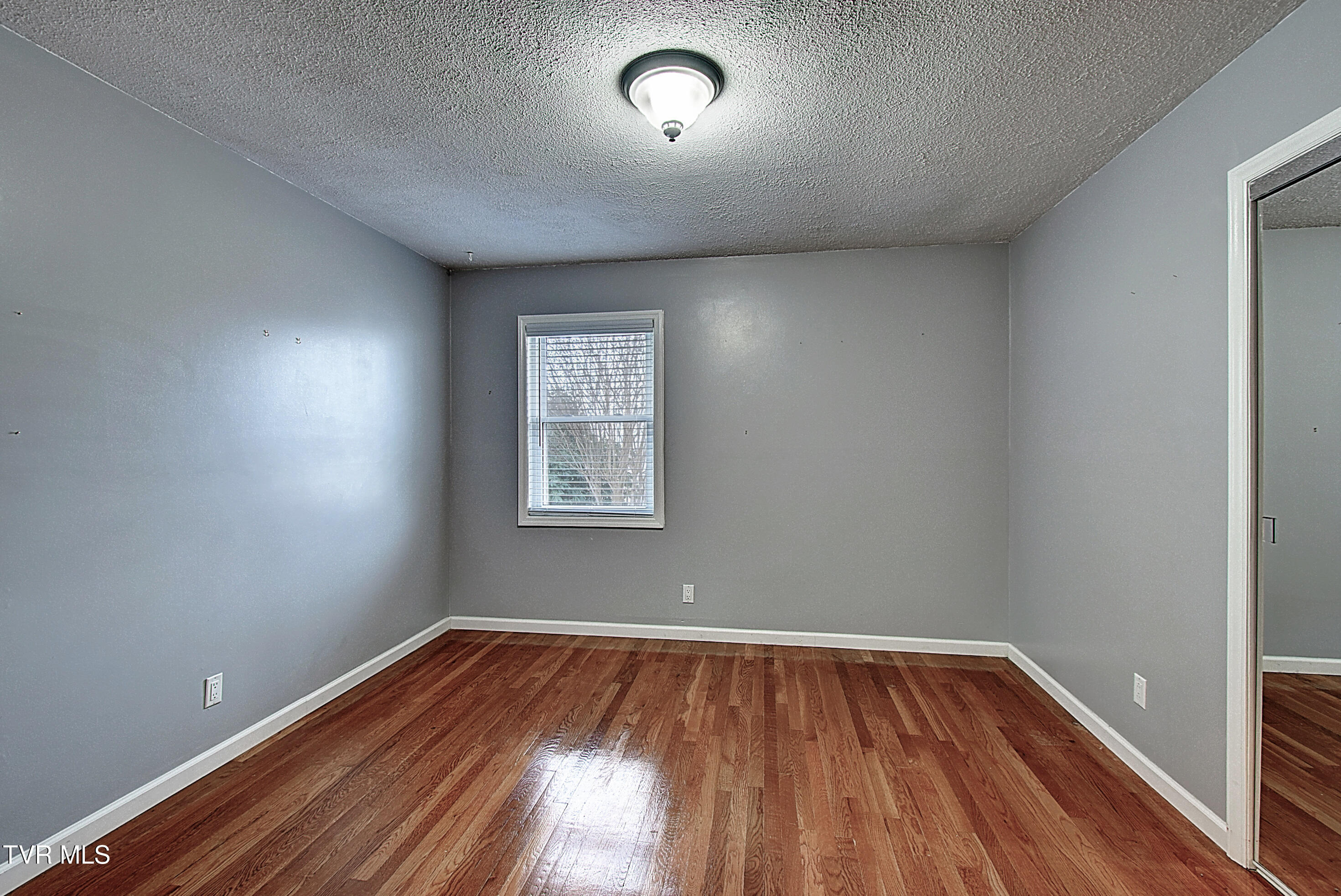 Kingsport, Tennessee 37663, United States, 4 Bedrooms Bedrooms, ,2 BathroomsBathrooms,Residential,Active,241151