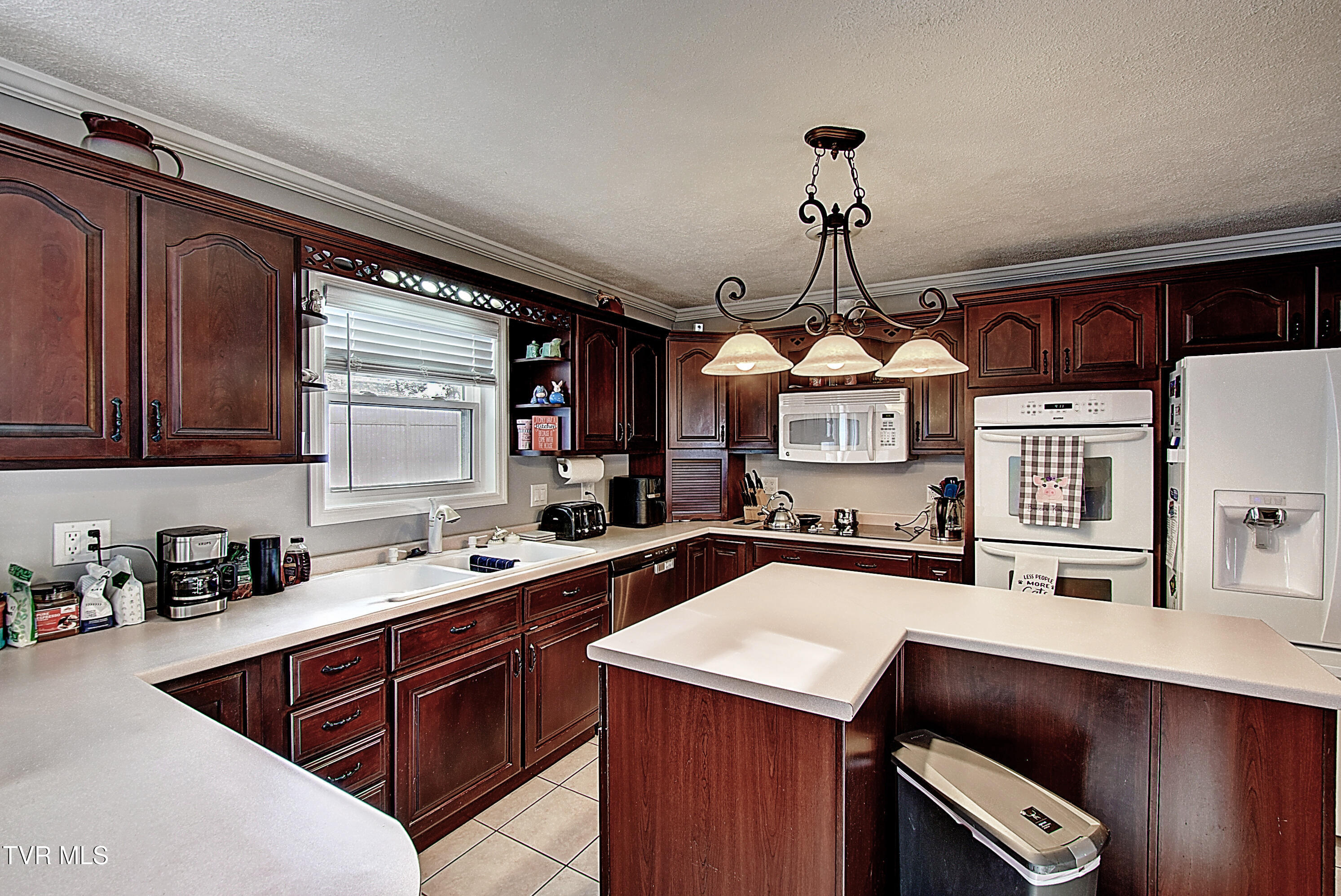 Kingsport, Tennessee 37663, United States, 4 Bedrooms Bedrooms, ,2 BathroomsBathrooms,Residential,Active,241151