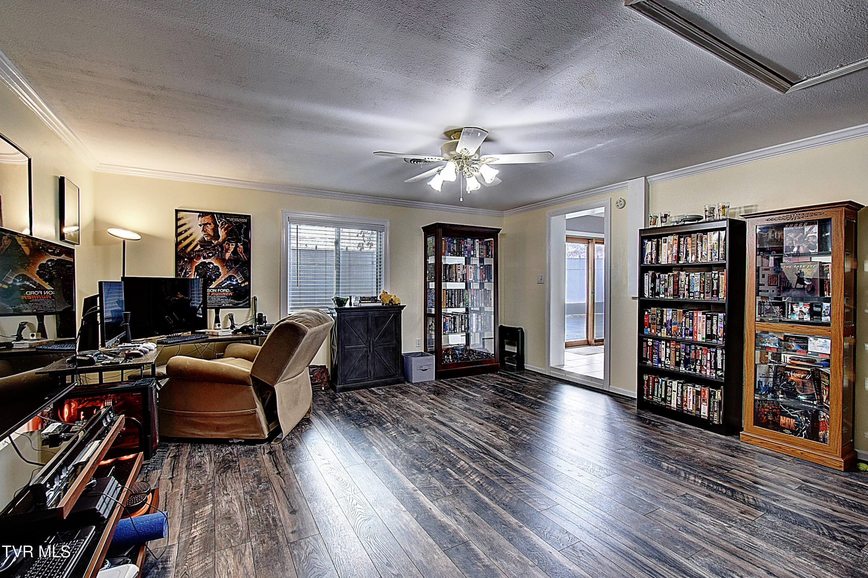 Kingsport, Tennessee 37663, United States, 4 Bedrooms Bedrooms, ,2 BathroomsBathrooms,Residential,Active,241151