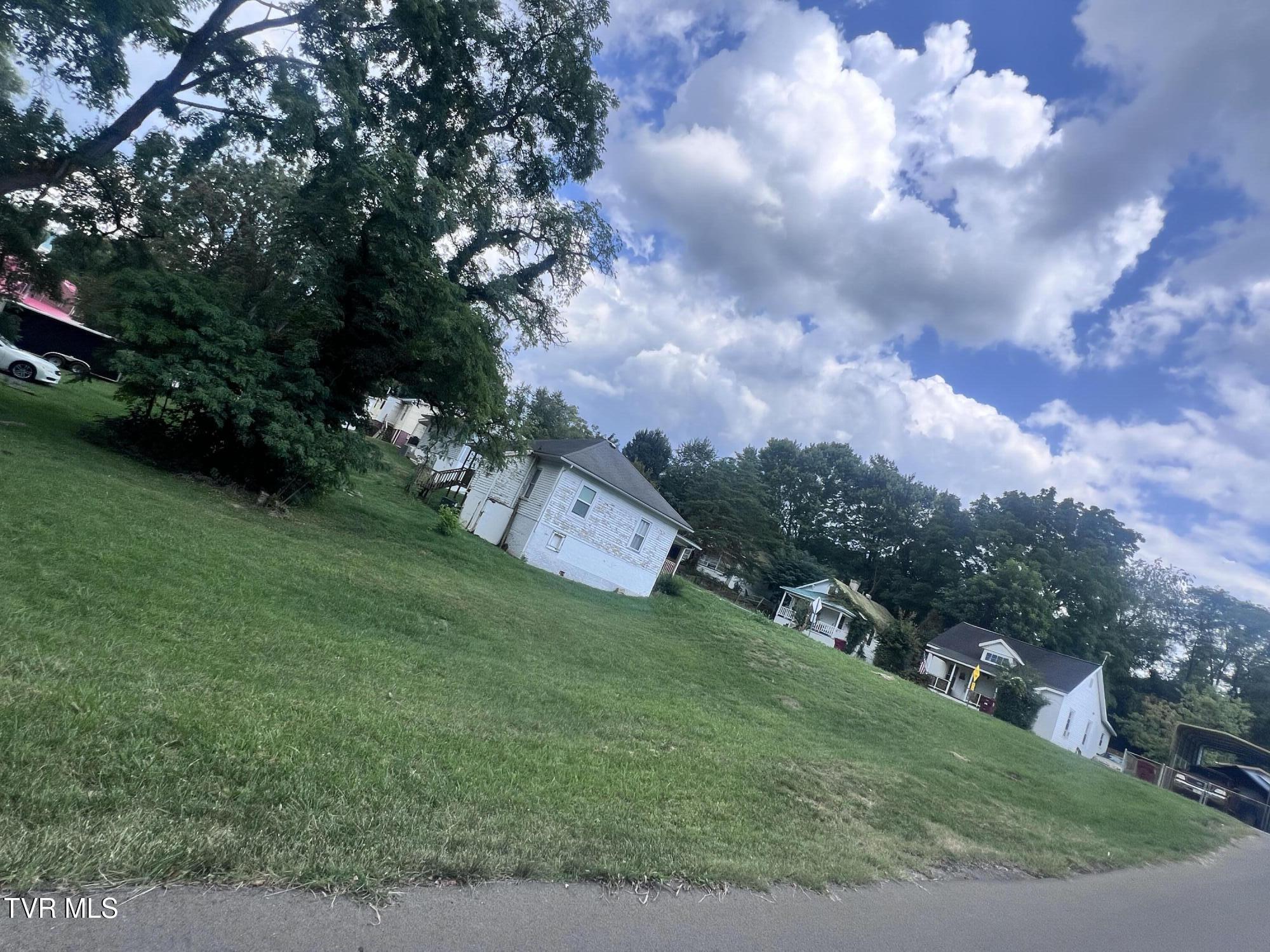 820 Hamilton Street, Johnson City, Tennessee image 5