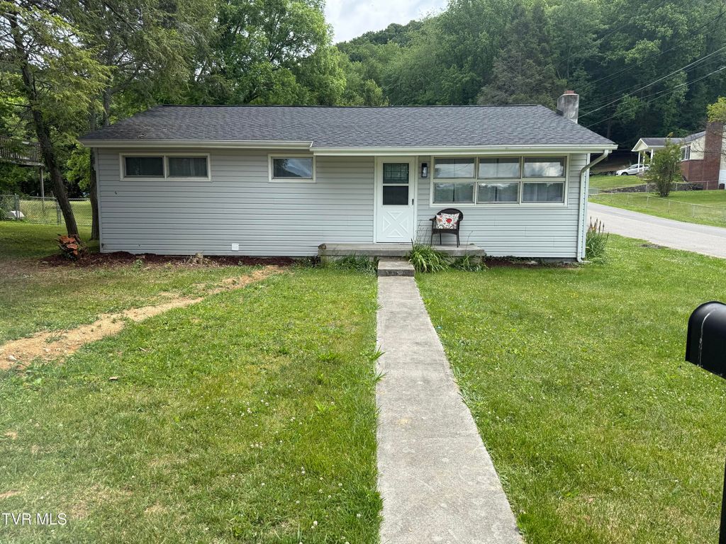 Photo of 2358 Anderson Street, Bristol, TN 37620 (MLS # 9995874)