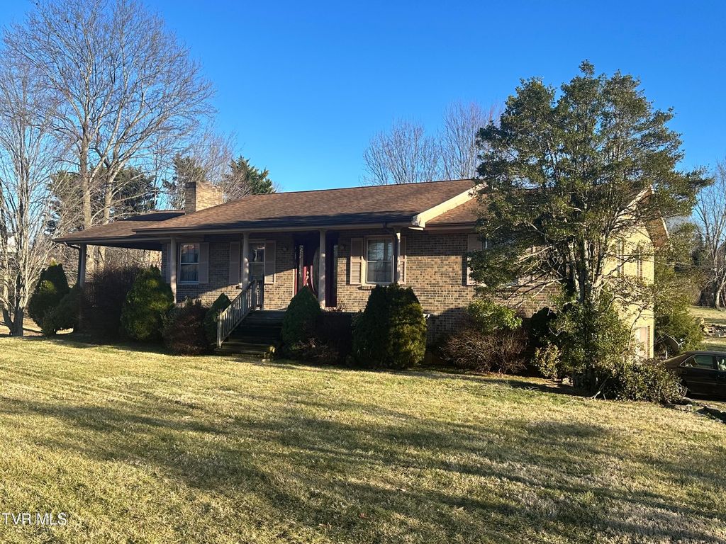 Photo of 533 Monte Vista Drive, Glade Spring, VA 24340 (MLS # 9991685)