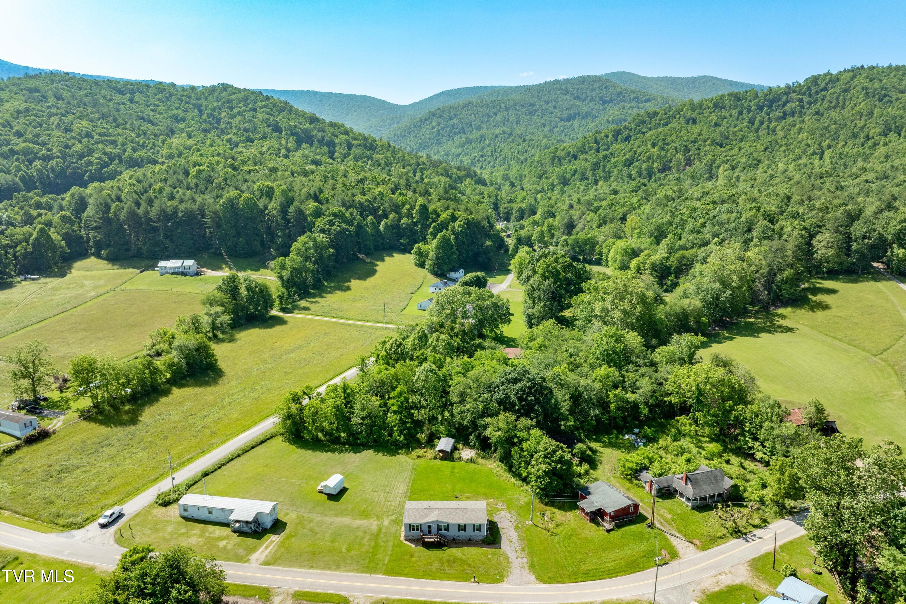 2639 Crackers Neck Road, Mountain City, Tennessee image 24