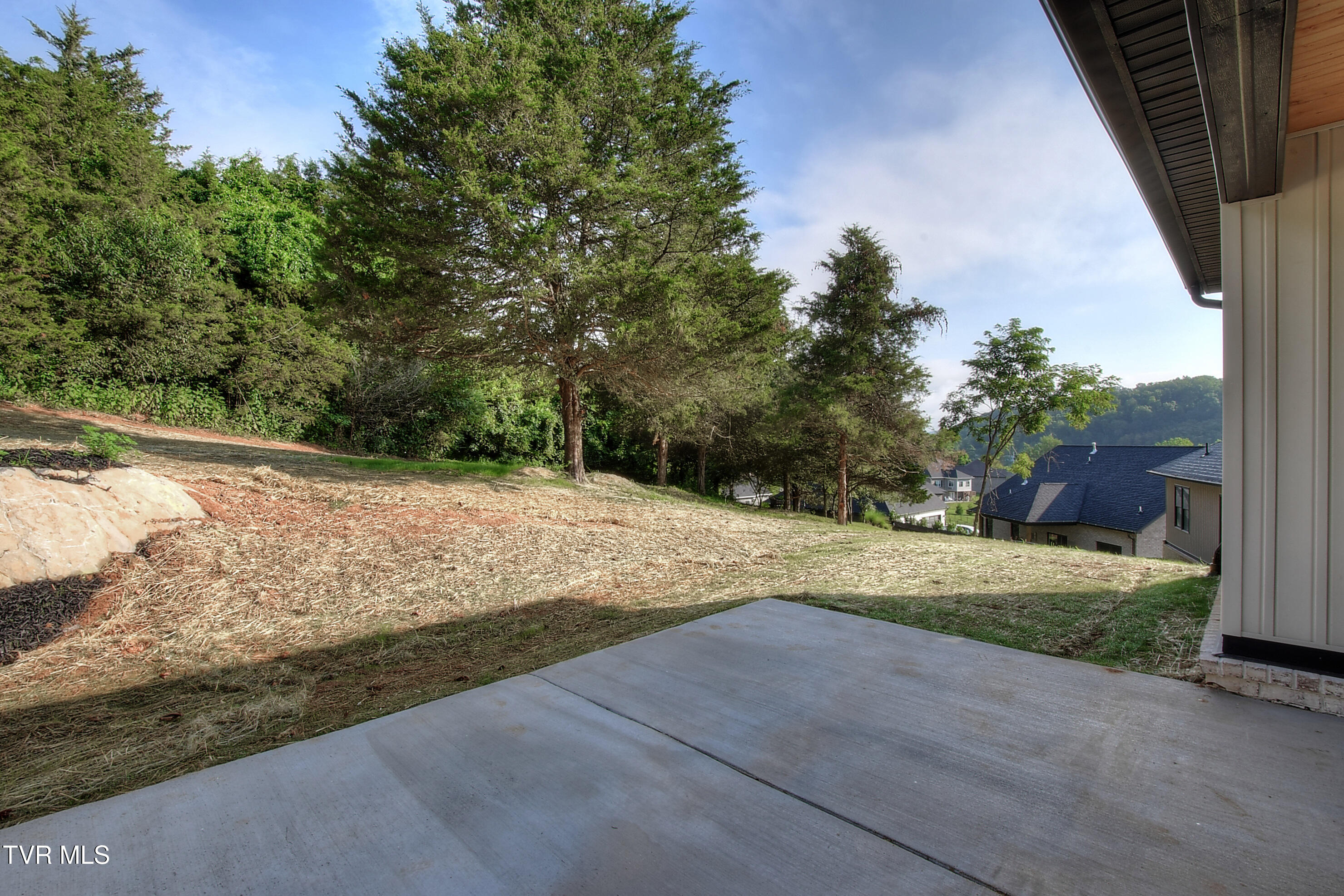 Johnson City, Tennessee 37615, United States, 3 Bedrooms Bedrooms, ,2 BathroomsBathrooms,Residential,Active,165994