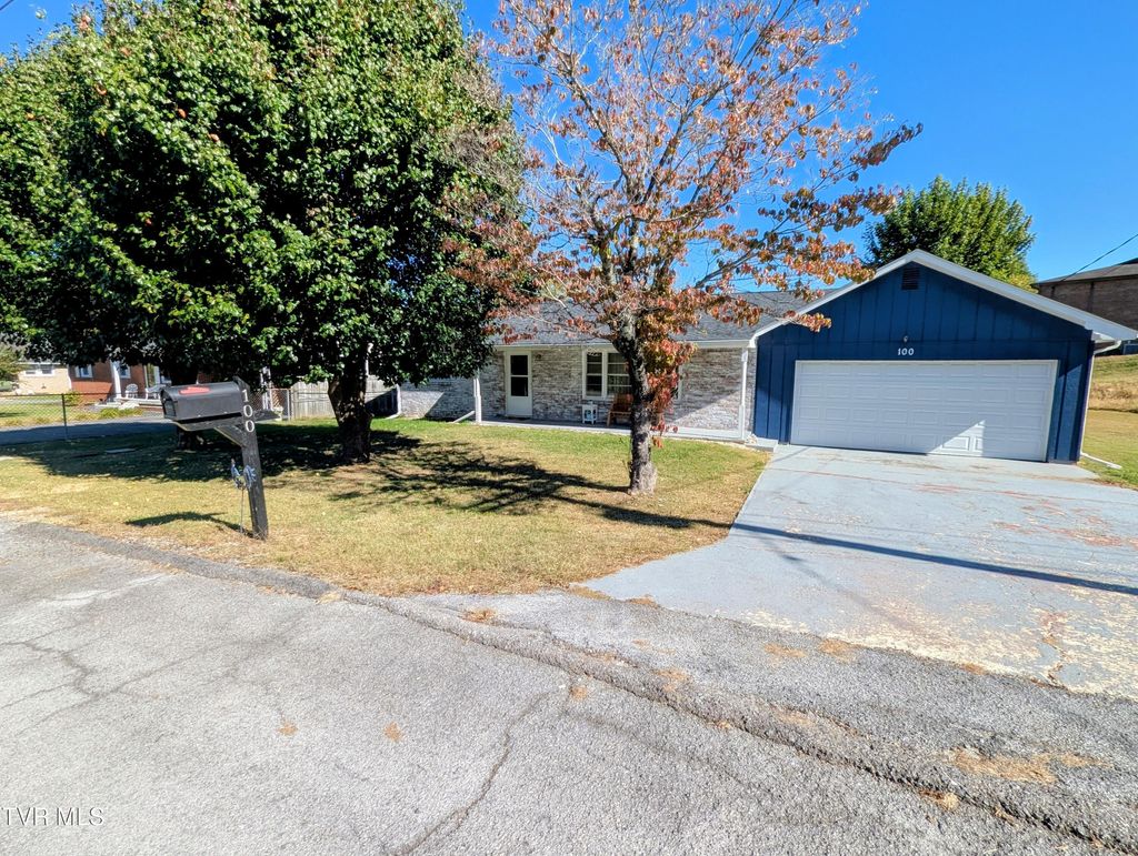 Photo of 100 Casey Jones Road, Erwin, TN 37650 (MLS # 9986945)