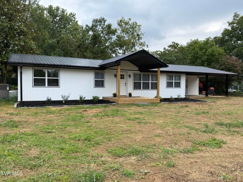 Homes For Sale - 210 Lynn Avenue<br/> Greene County, Greeneville, TN 37743
