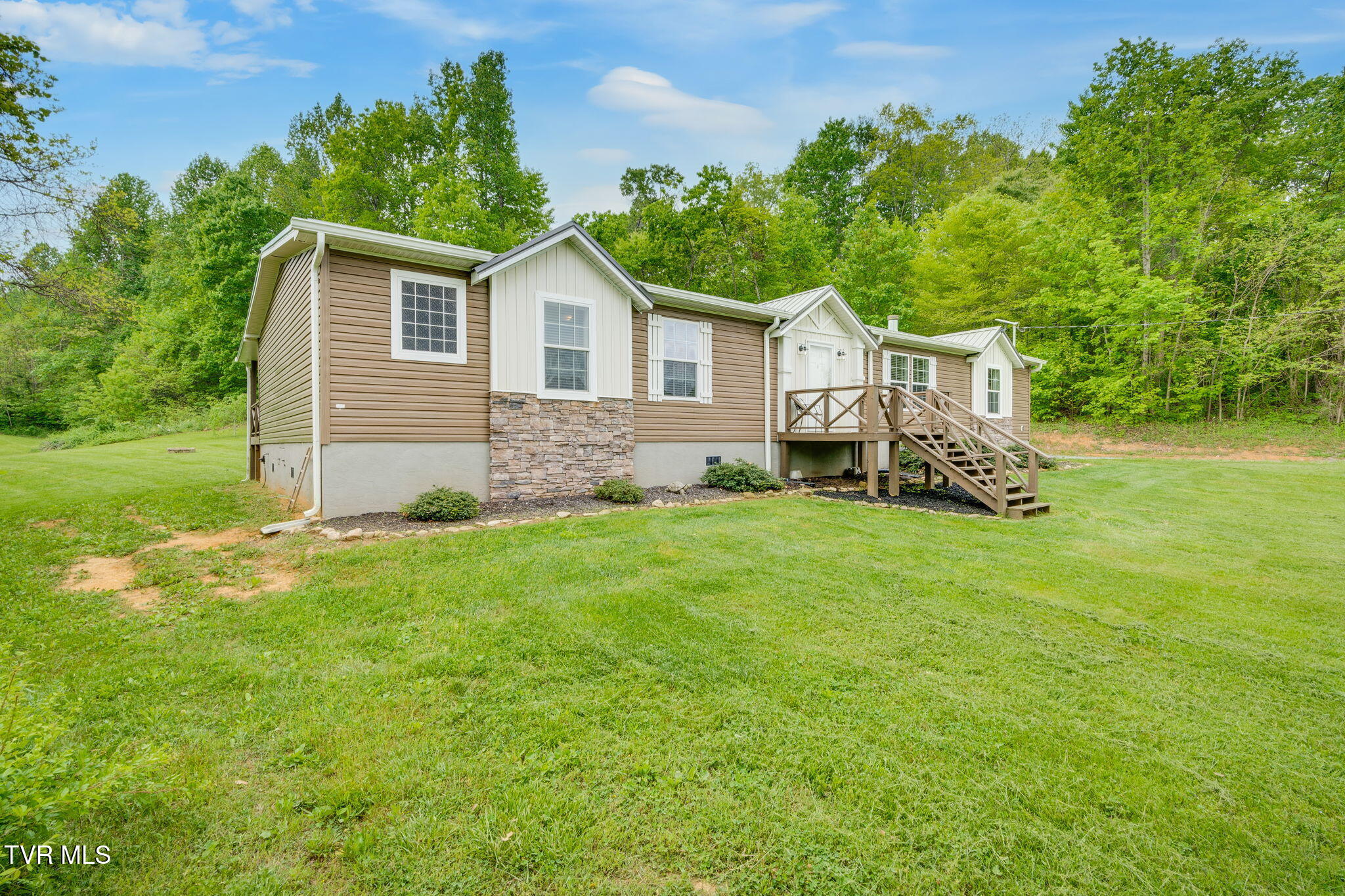 474 Thornburg Road, Fall Branch, Tennessee image 2
