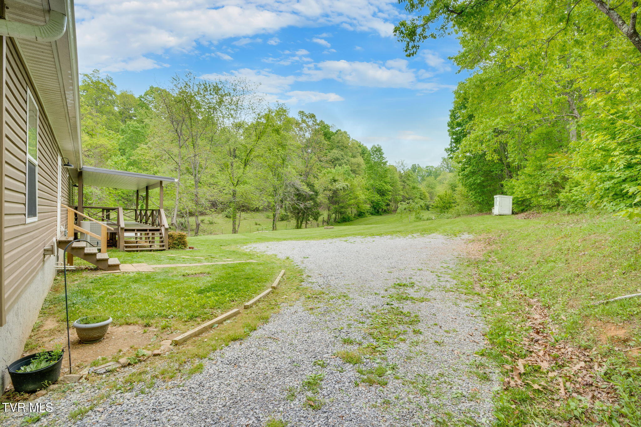 474 Thornburg Road, Fall Branch, Tennessee image 32