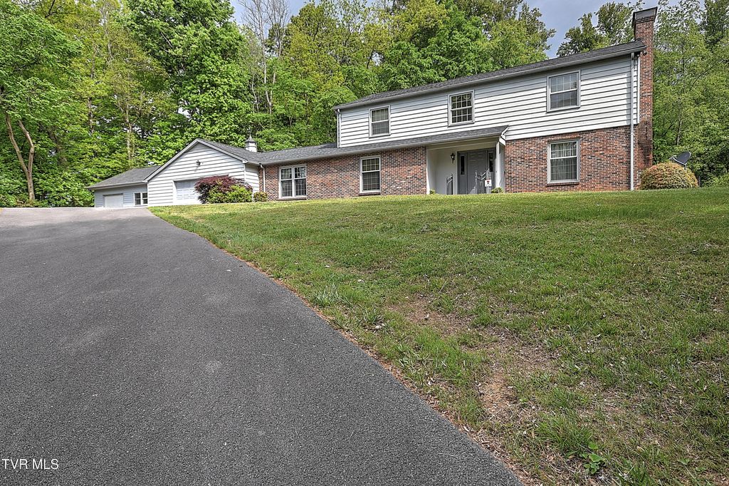 Photo of 538 Pitt Road, Kingsport, TN 37663 (MLS # 9994816)