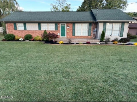 Homes For Sale - 707 Hollis St<br/> Kingsport, TN 37660