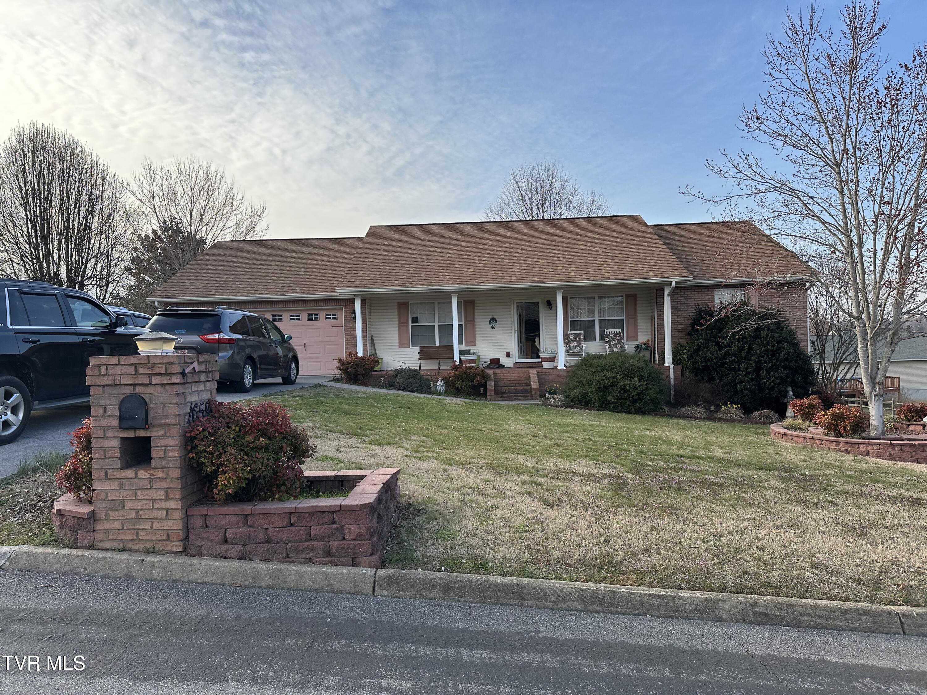 1659 Jasmine Trail, Sevierville, Tennessee image 1