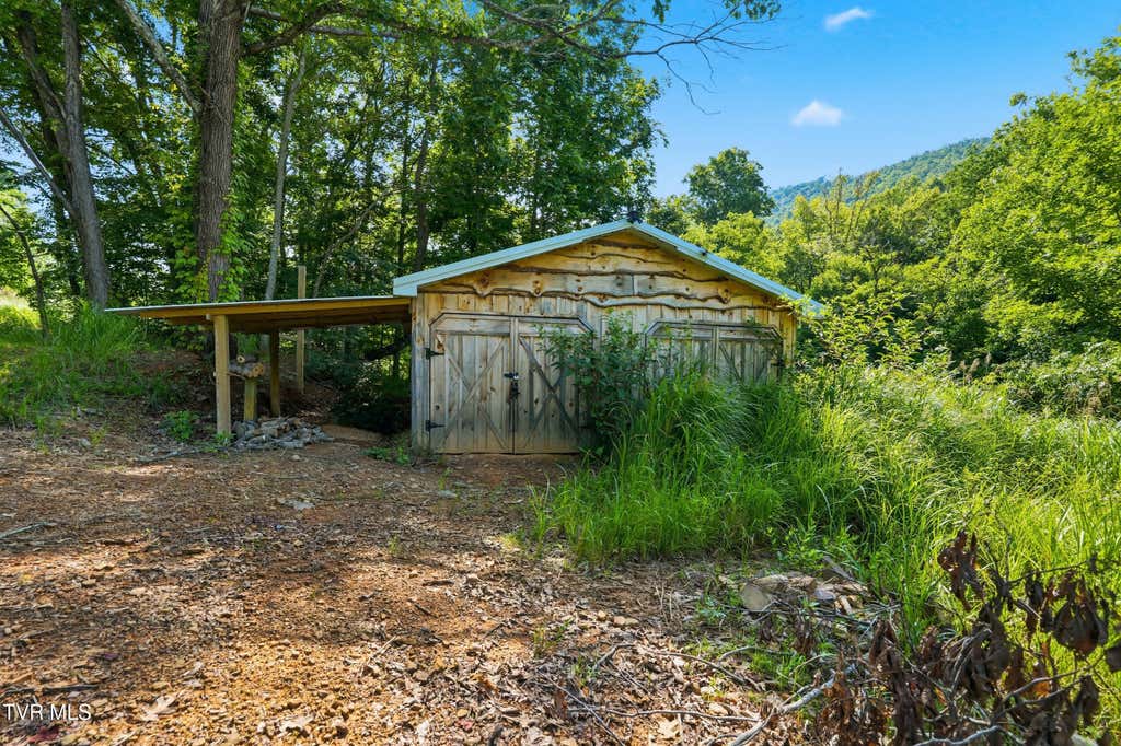 Photo of 5907 Doctor Andrew Jackson Osborne Highway, Blackwater, VA 24221 (MLS # 9996914)