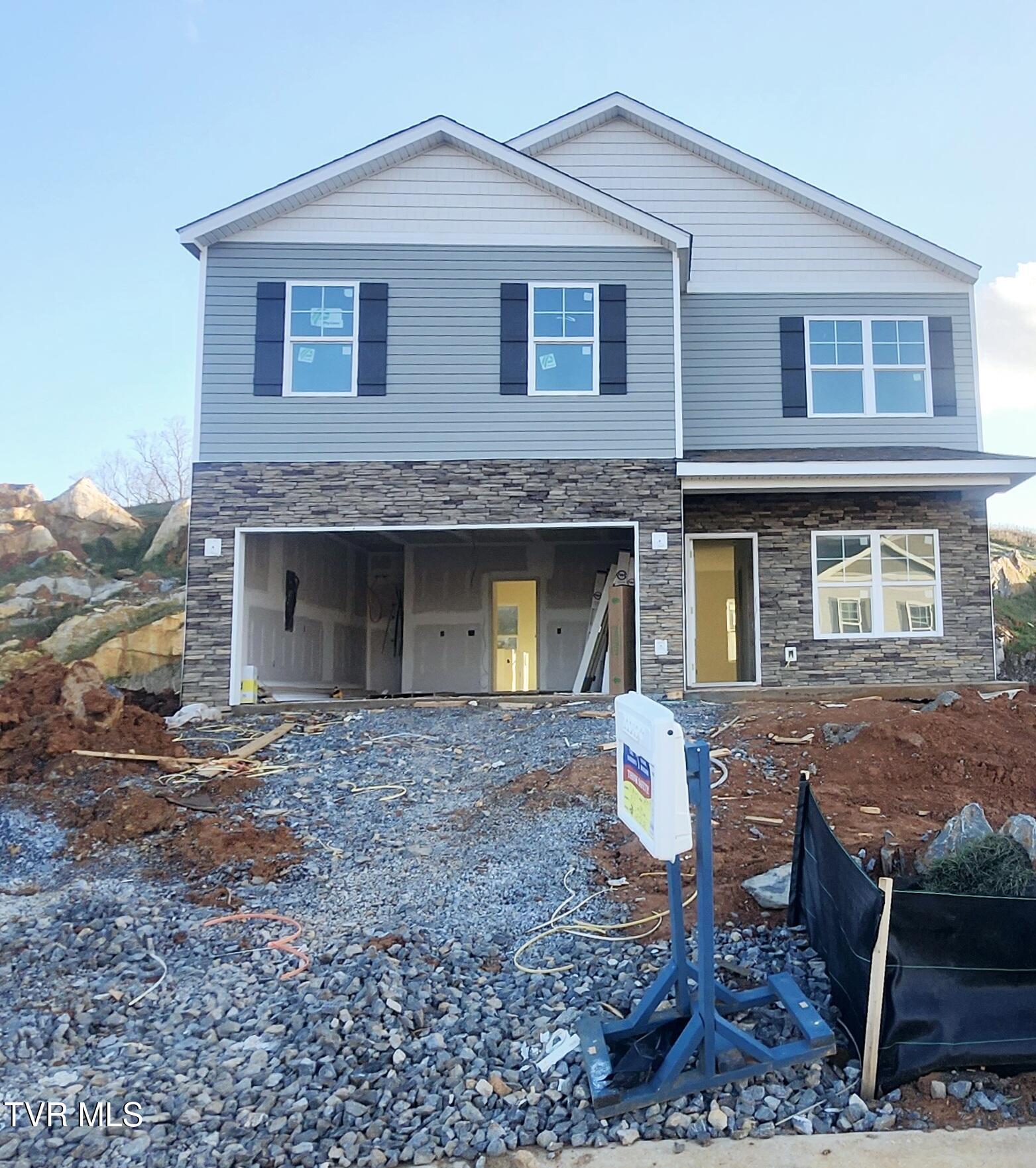 1601 Fox Meadows Circle, Bluff City, Tennessee image 6