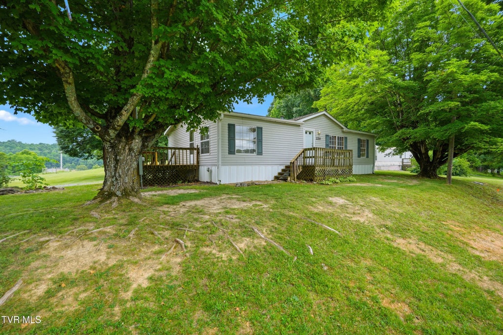 Photo of 220 Harmony Road, Jonesborough, TN 37659 (MLS # 9996702)