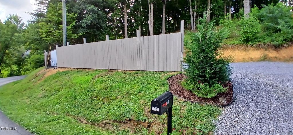 Photo of 1021 Marbleton Road, Unicoi, TN 37692 (MLS # 9973615)