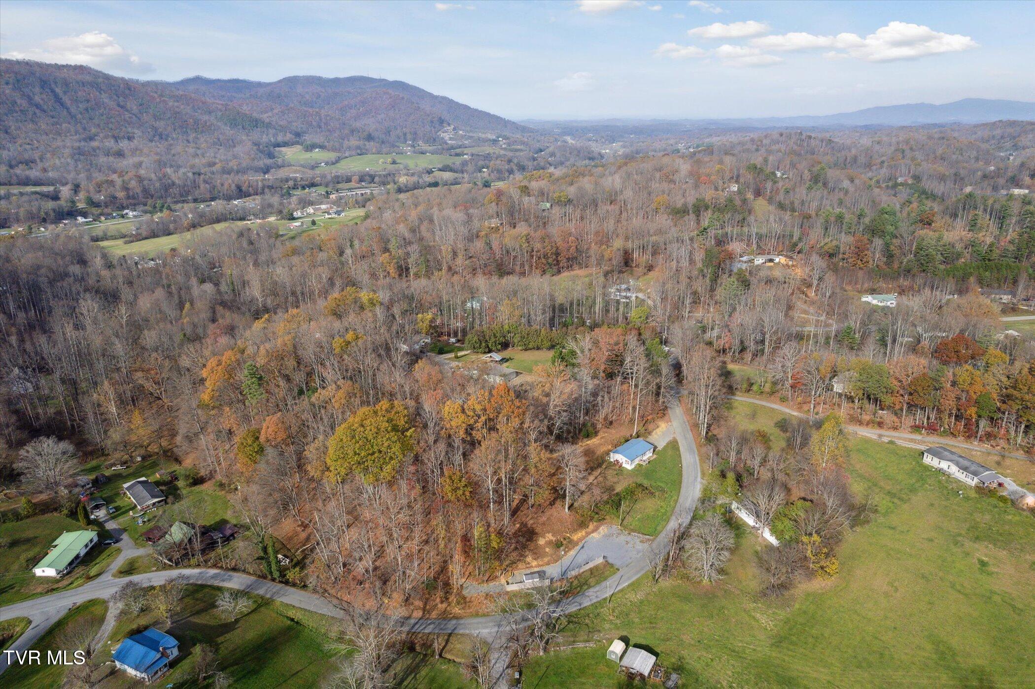 1021 Marbleton Road, Unicoi, Tennessee image 32