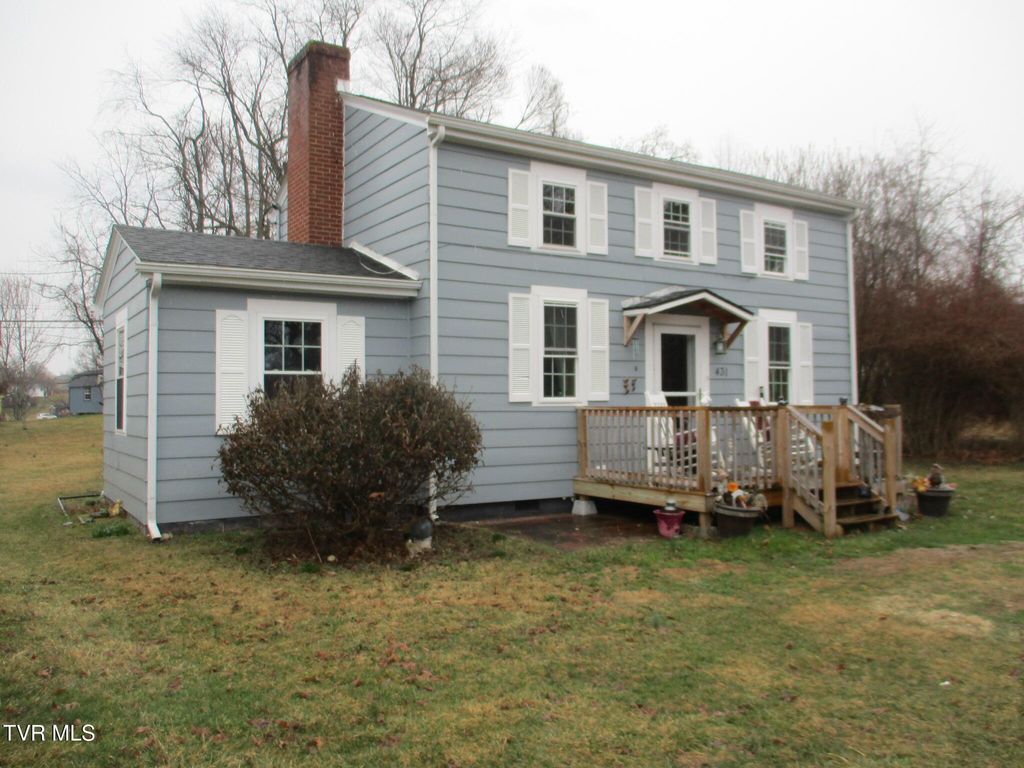 Photo of 431 Maple Street, Glade Spring, VA 24340 (MLS # 9991775)
