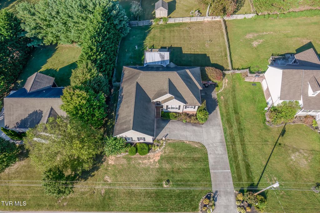 Photo of 589 Walkers Bend Road, Gray, TN 37615 (MLS # 9986472)
