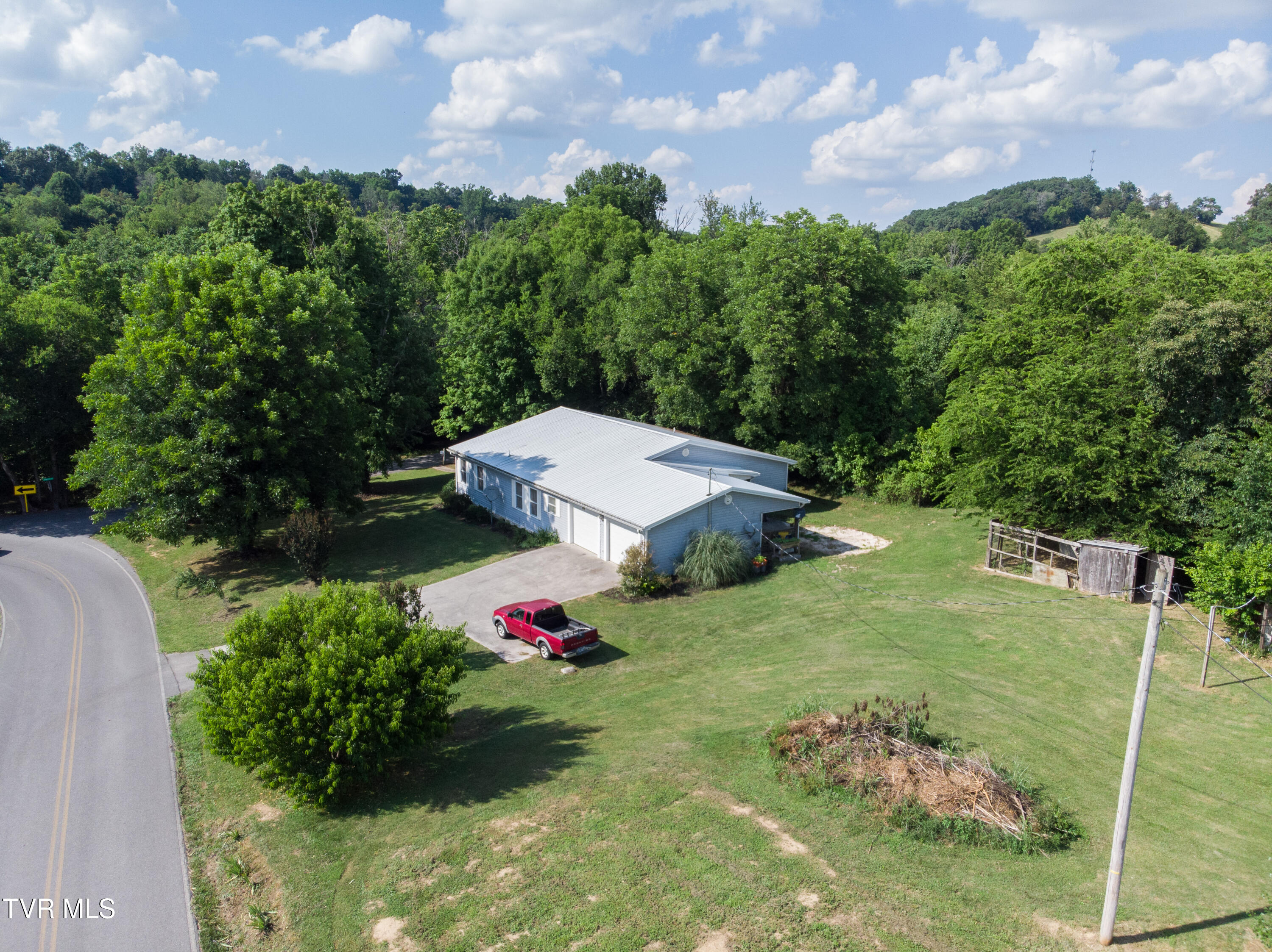 106 Matthews Mill Road, Telford, Tennessee image 3