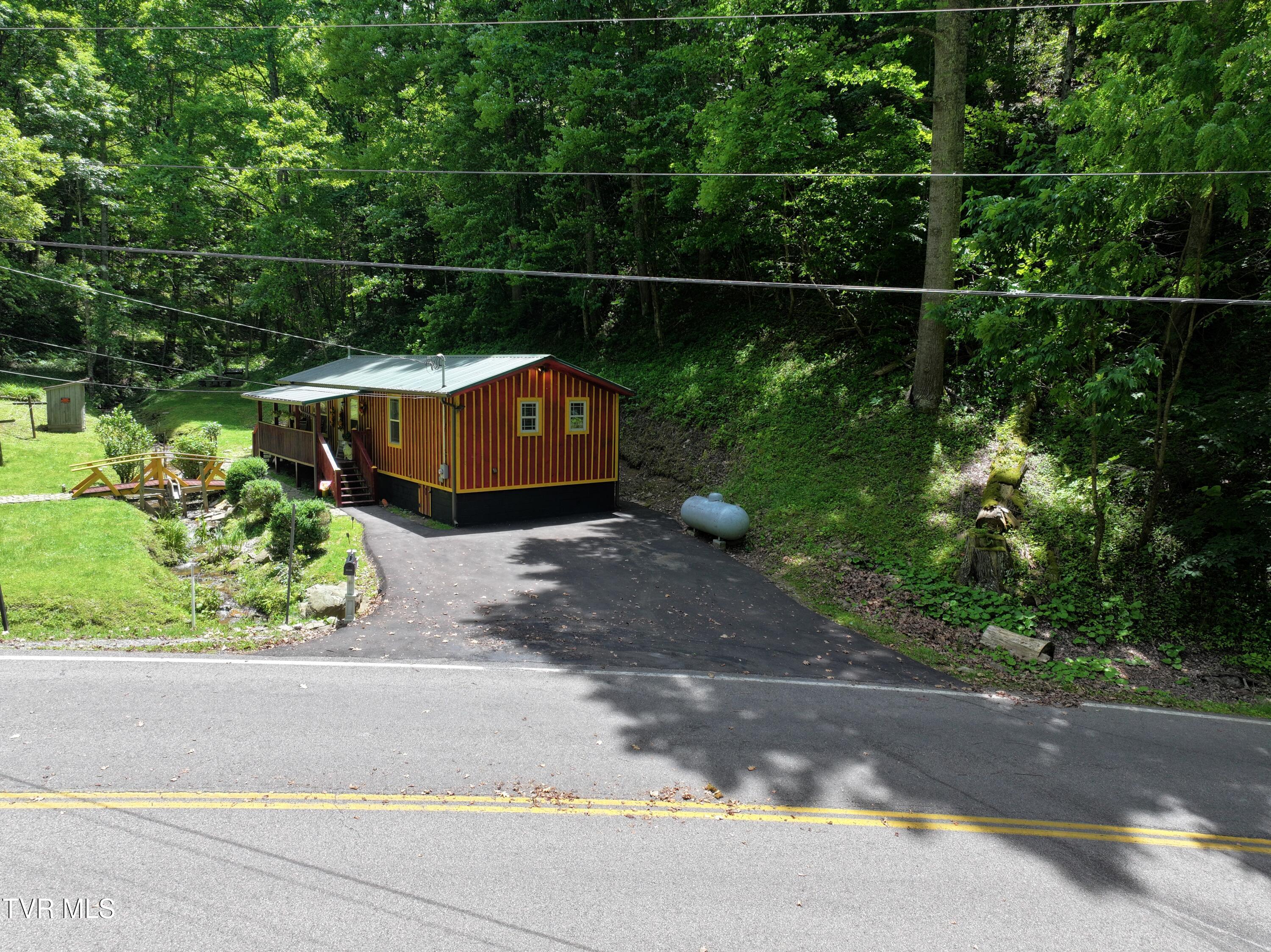 3655 Highway 107, Unicoi, Tennessee image 36