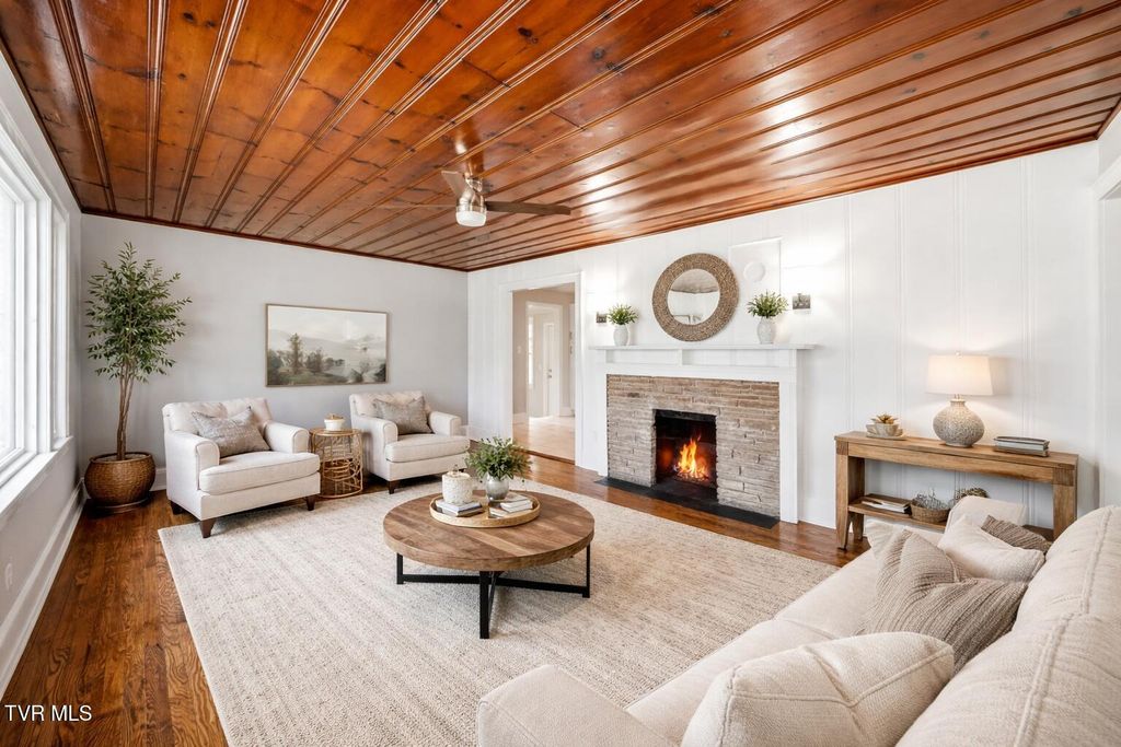 Photo of 291 Cedar Grove Road, Johnson City, TN 37601 (MLS # 9993283)