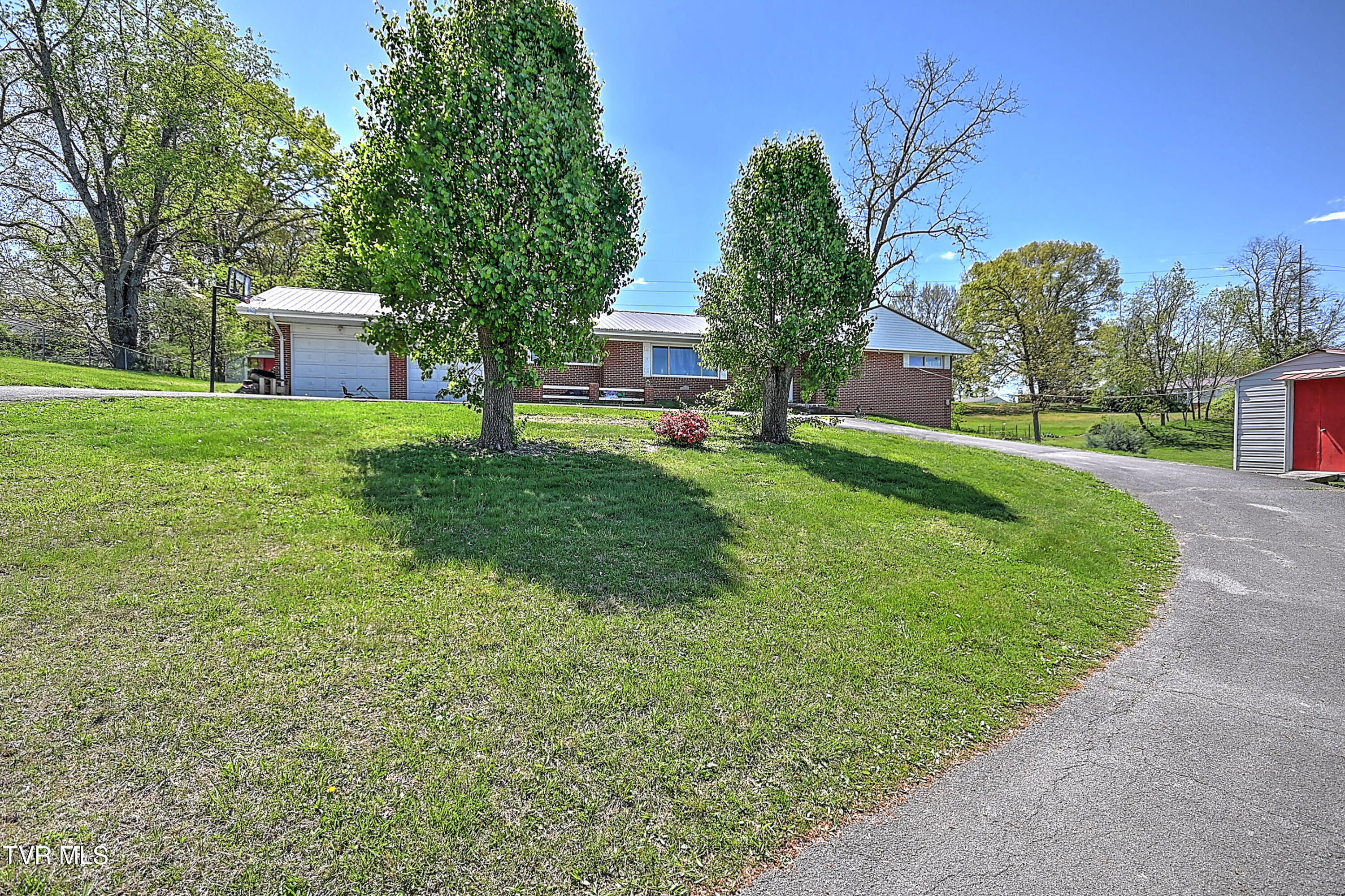 110 Johnson Street, Greeneville, Tennessee image 2