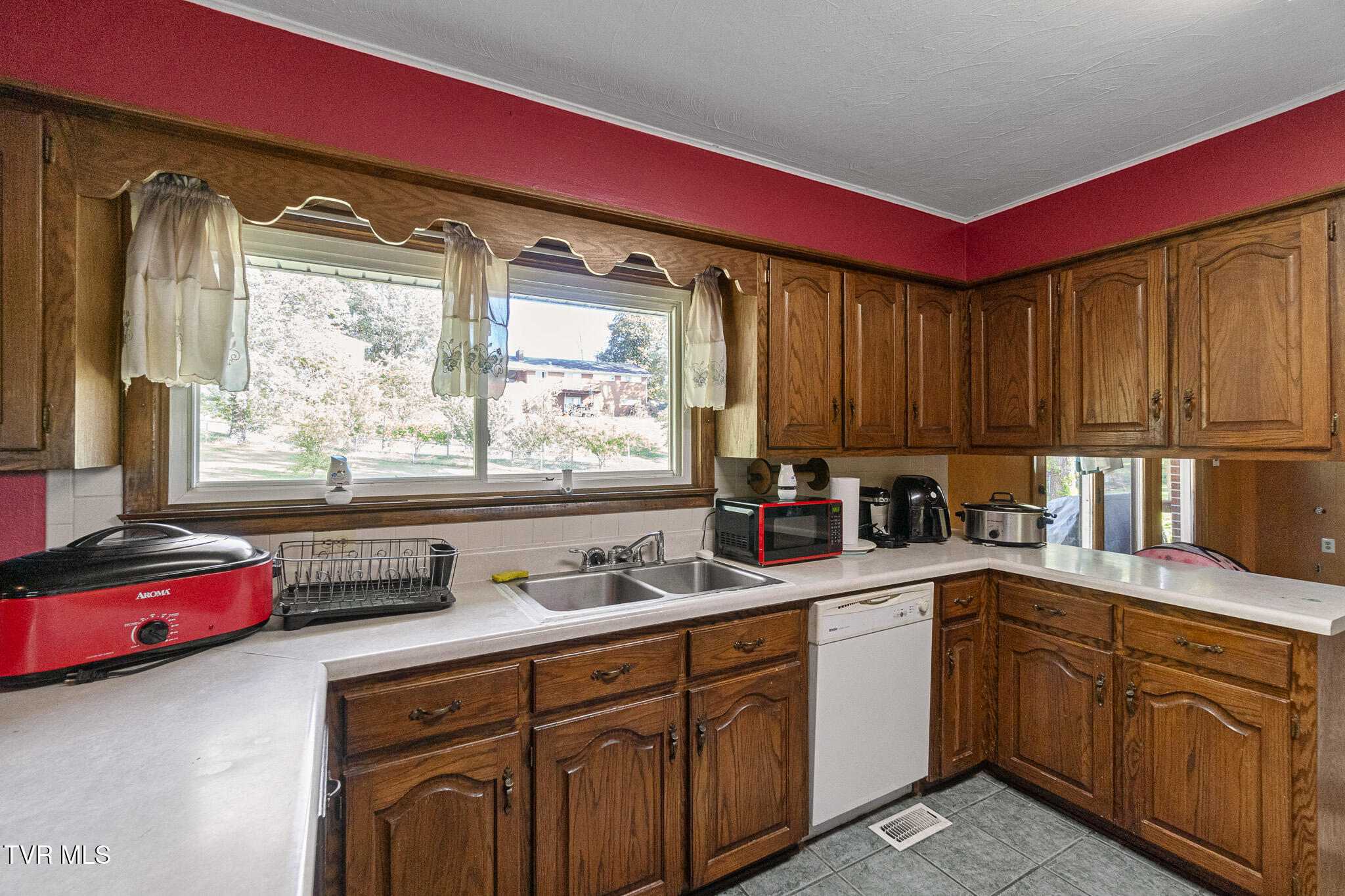110 Johnson Street, Greeneville, Tennessee image 8