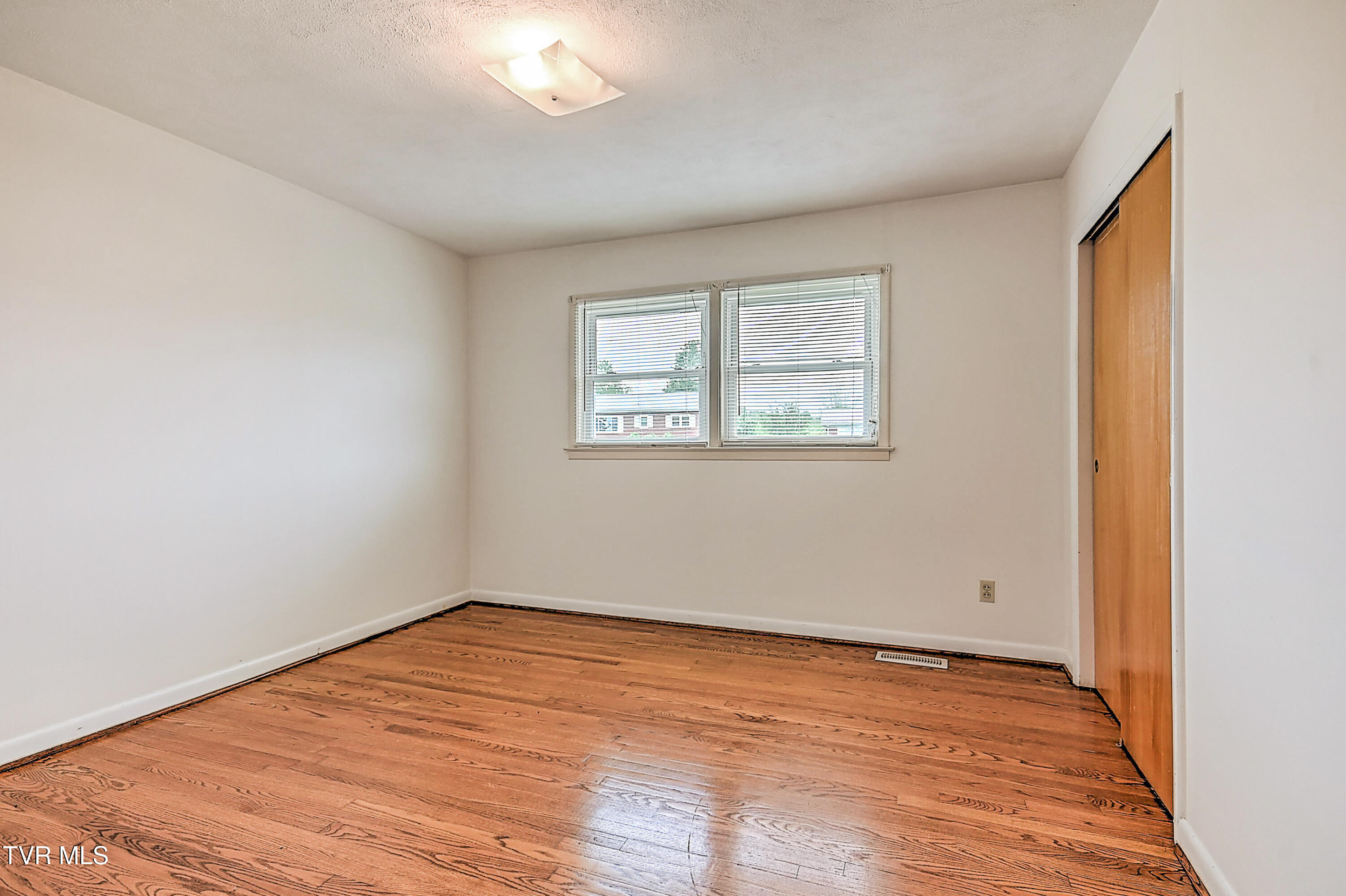 1809 Ridgemont Drive, Greeneville, Tennessee image 17
