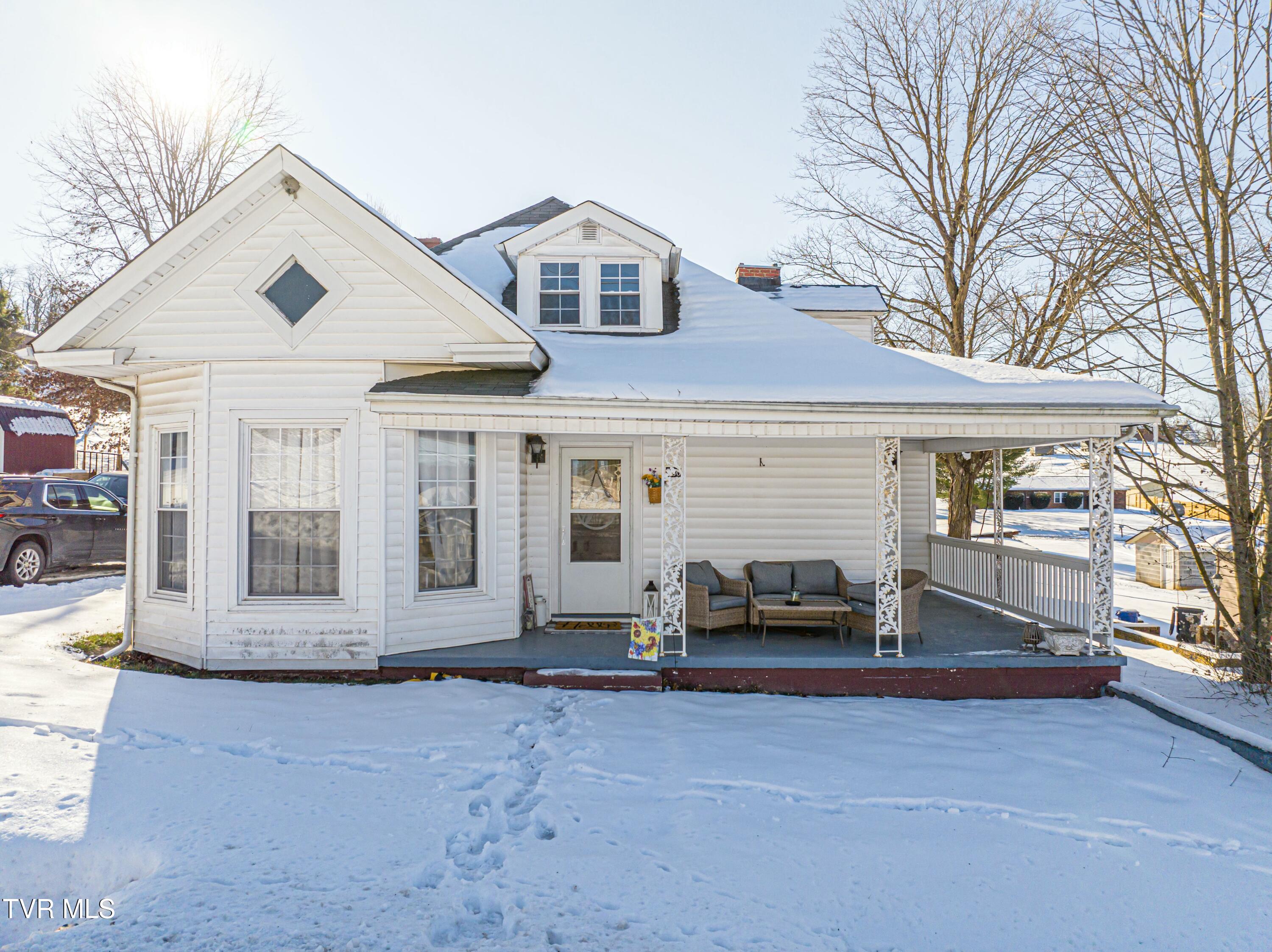 230 Kirkwood Street, Glade Spring, Virginia image 8