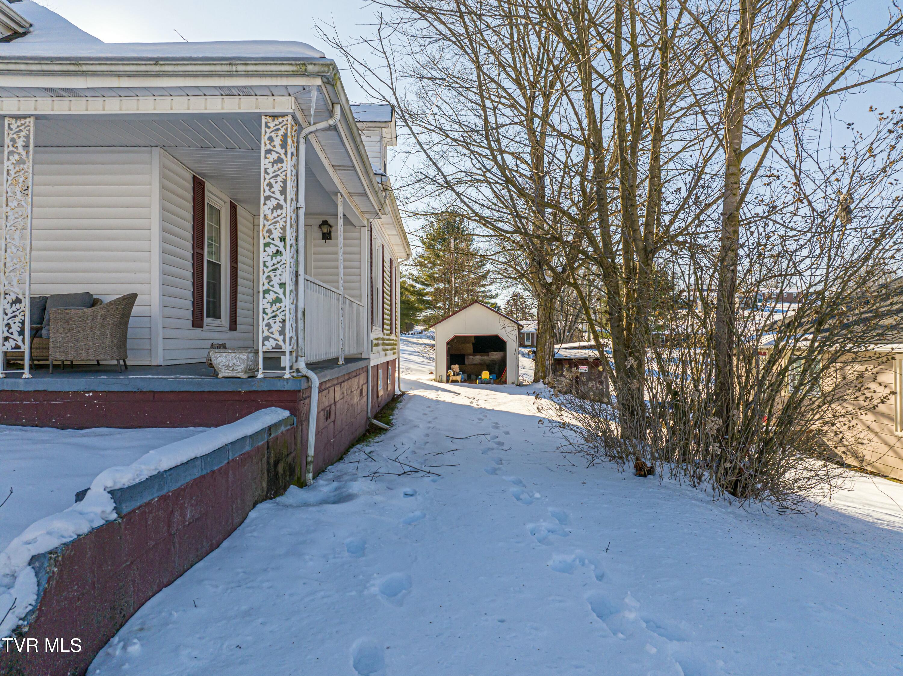 230 Kirkwood Street, Glade Spring, Virginia image 12