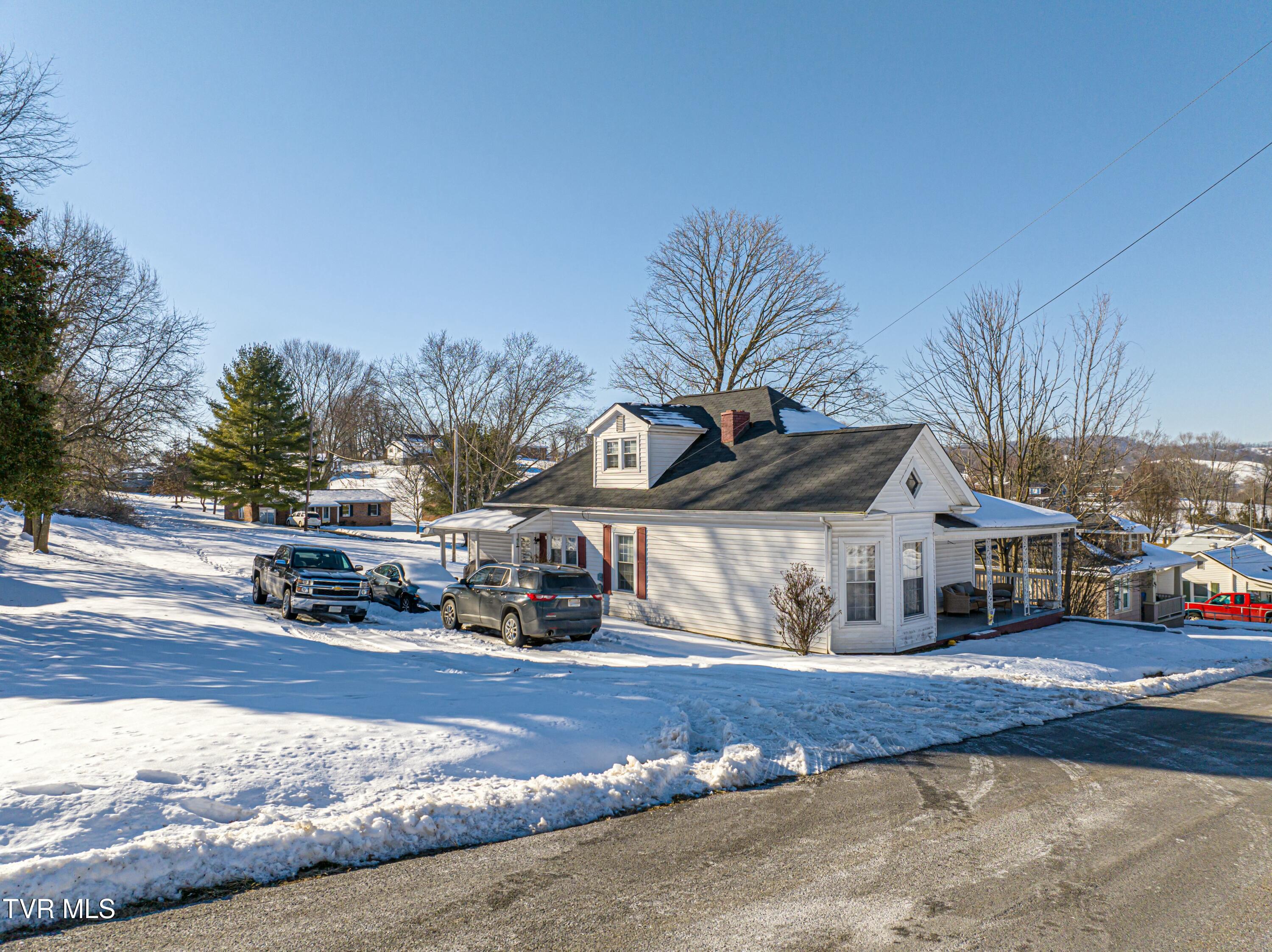 230 Kirkwood Street, Glade Spring, Virginia image 9