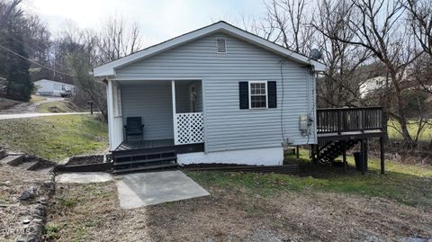 Photo of 492 Weaver Branch Road, Bluff City, TN 37618 (MLS # 9990142)