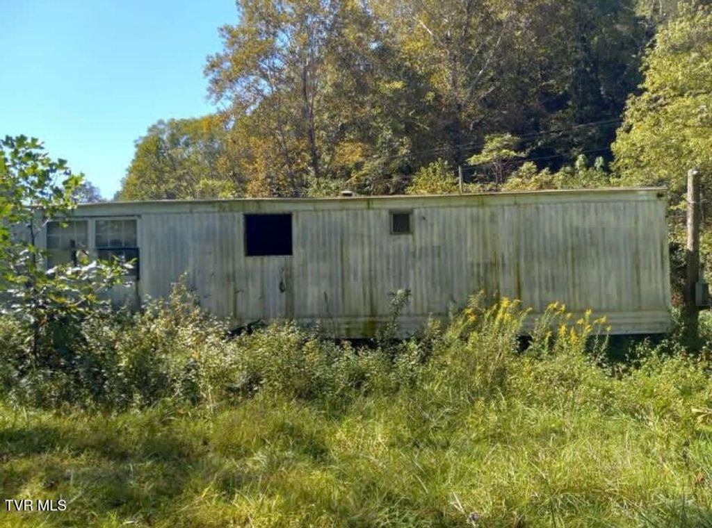 Photo of 1121 Miner Road, Pound, VA 24279 (MLS # 9989287)