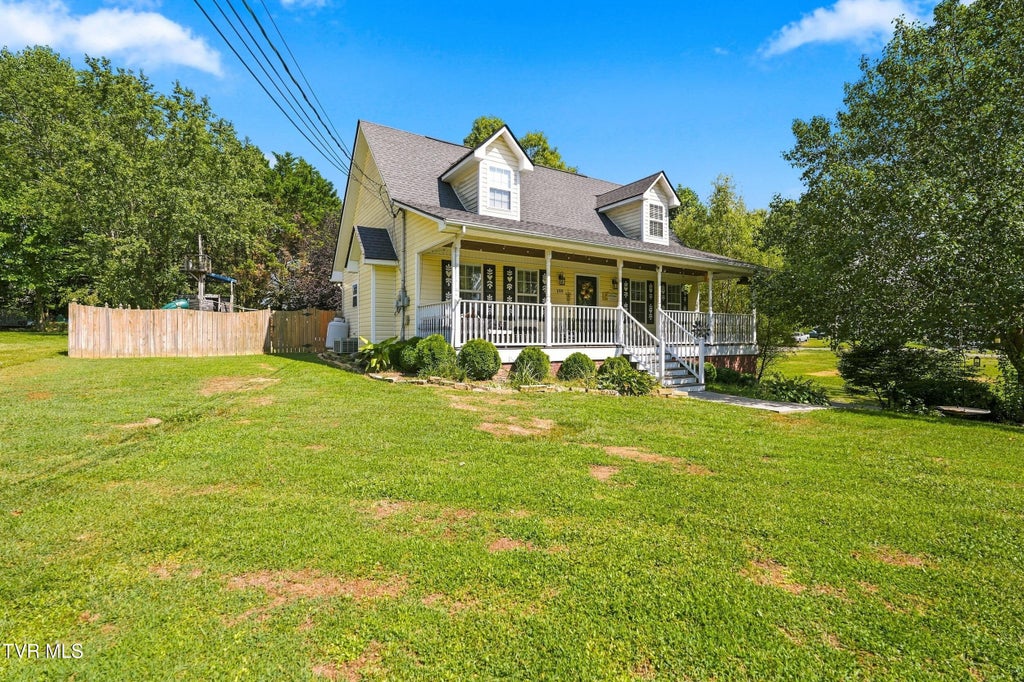 Photo of 108 Goodin Drive, Jonesborough, TN 37659 (MLS # 10000410)