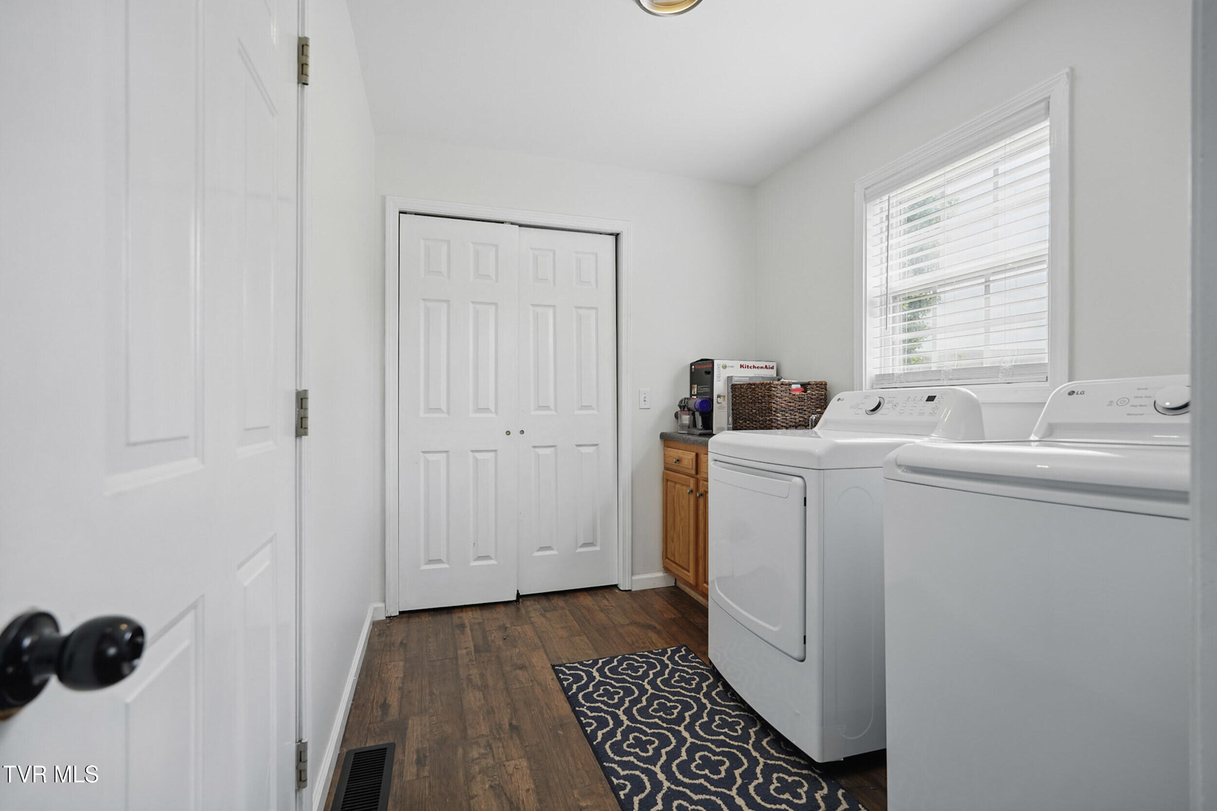 305 Center Drive, Blountville, Tennessee image 23