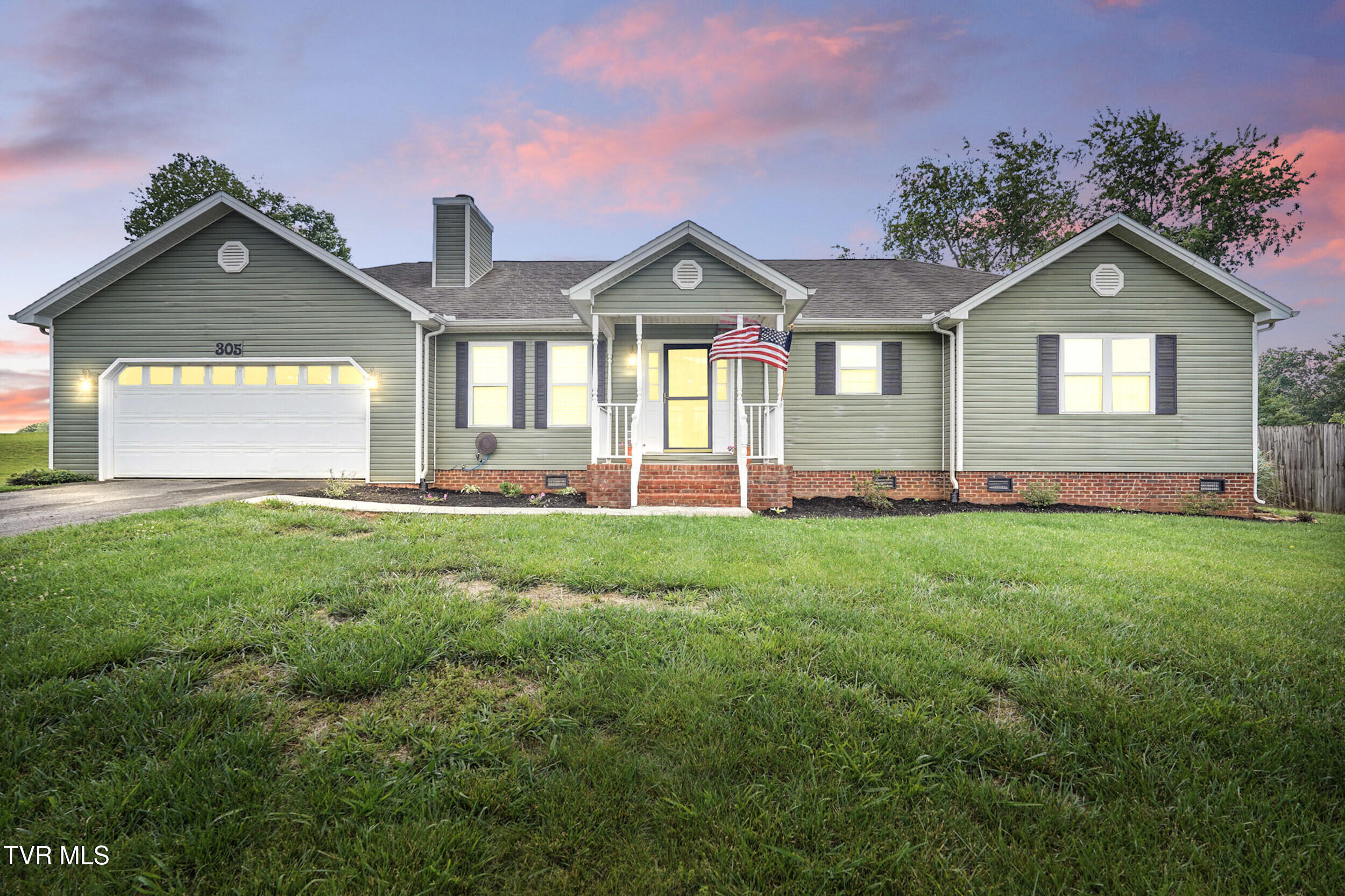 305 Center Drive, Blountville, Tennessee image 1