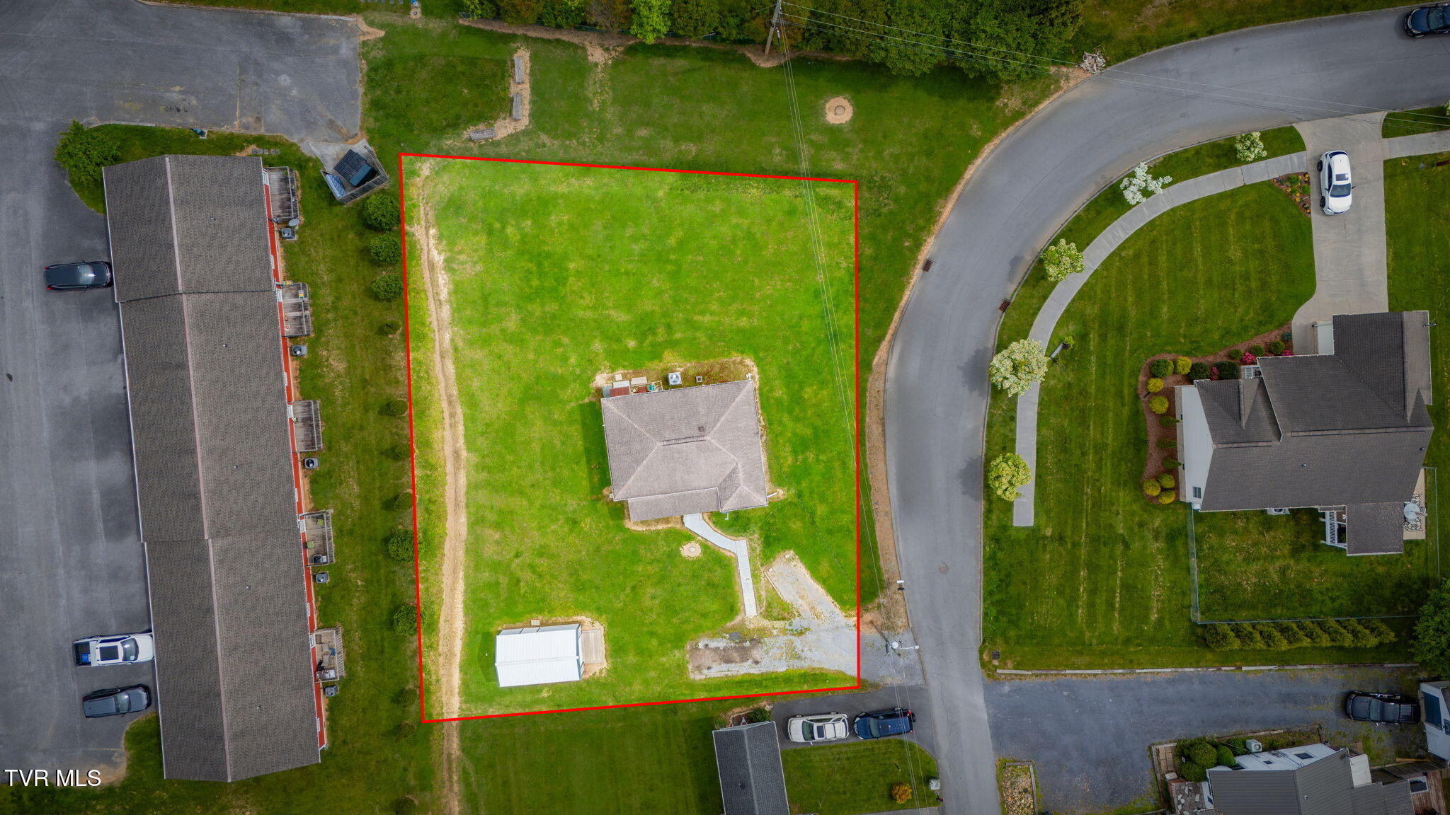 2021 Katelyn Drive Drive, Elizabethton, Tennessee image 31