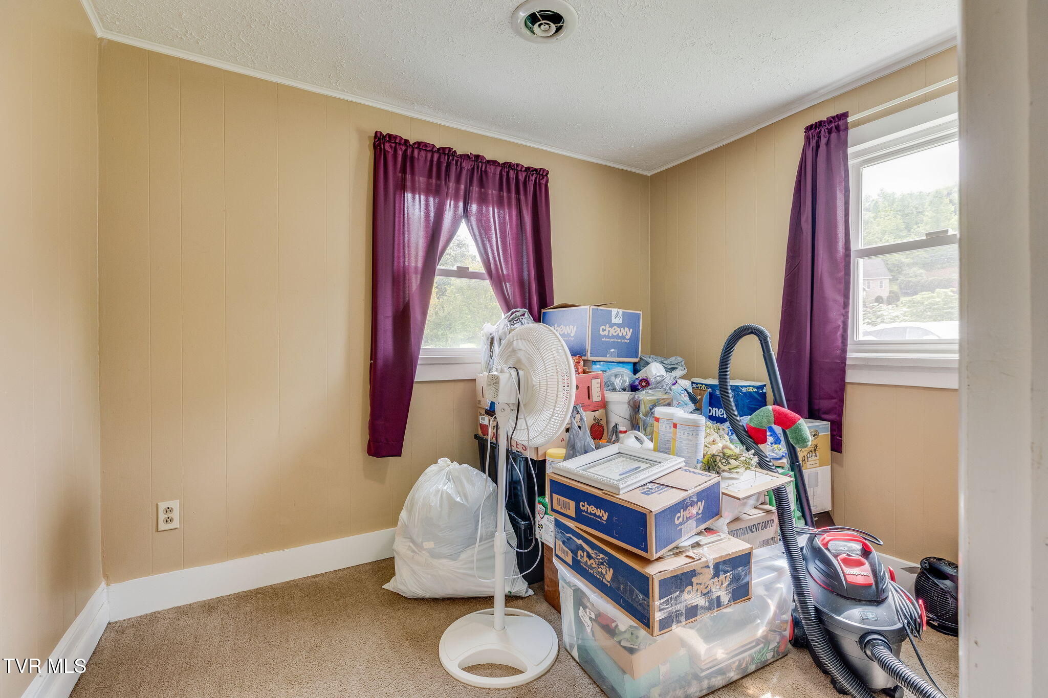 2021 Katelyn Drive Drive, Elizabethton, Tennessee image 18