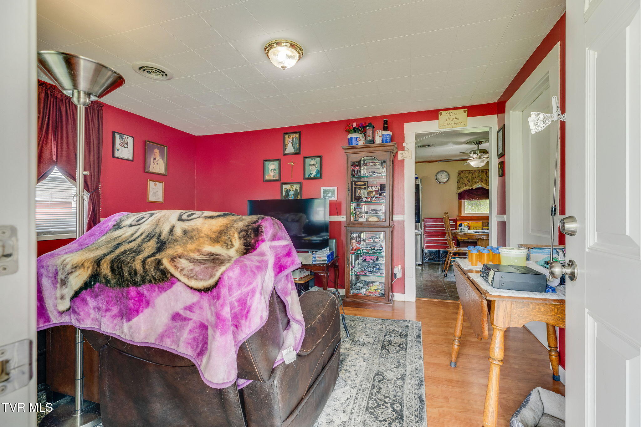 2021 Katelyn Drive Drive, Elizabethton, Tennessee image 4