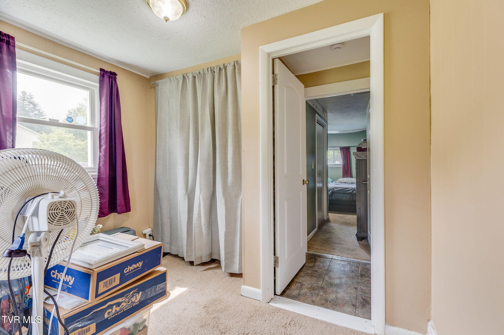 2021 Katelyn Drive Drive, Elizabethton, Tennessee image 19